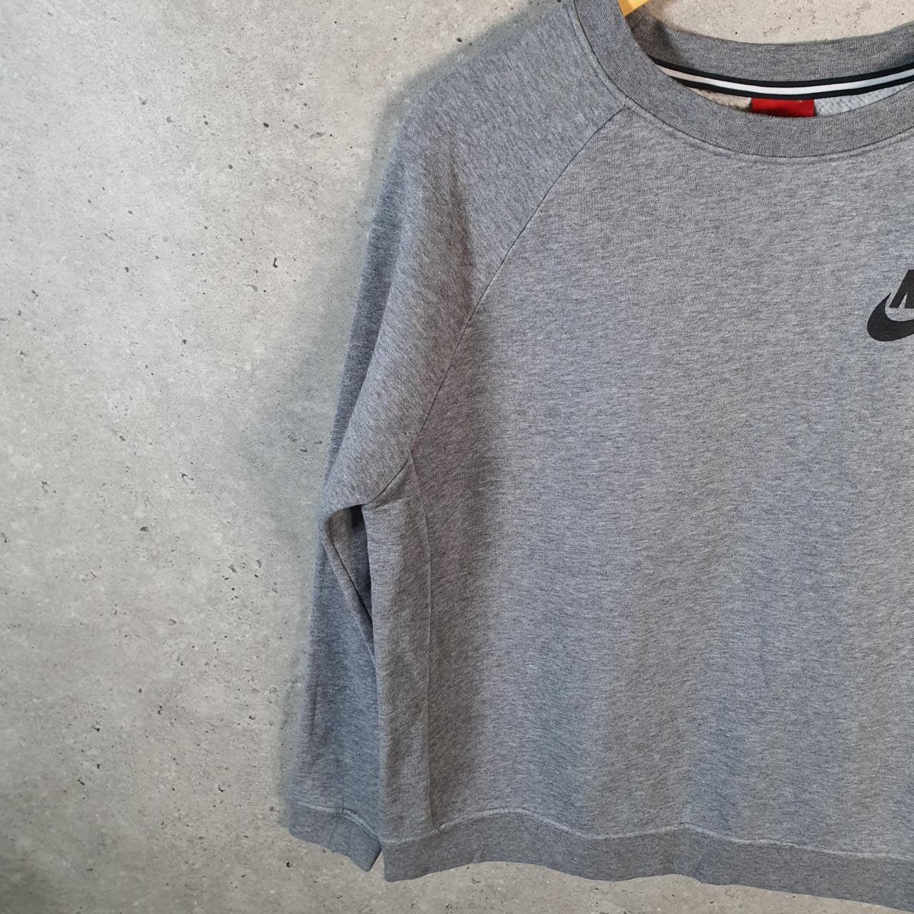 Vintage Nike Club Sweatshirt Womens Medium Grey Swoosh Y2K Pullover Logo