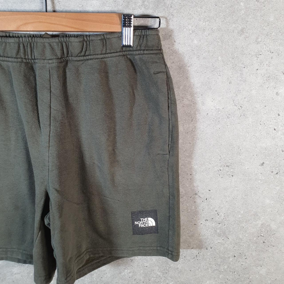 Vintage The North Face TNF Shorts Jorts Chino Cargo Boys XL Khaki Green Baggy Cotton