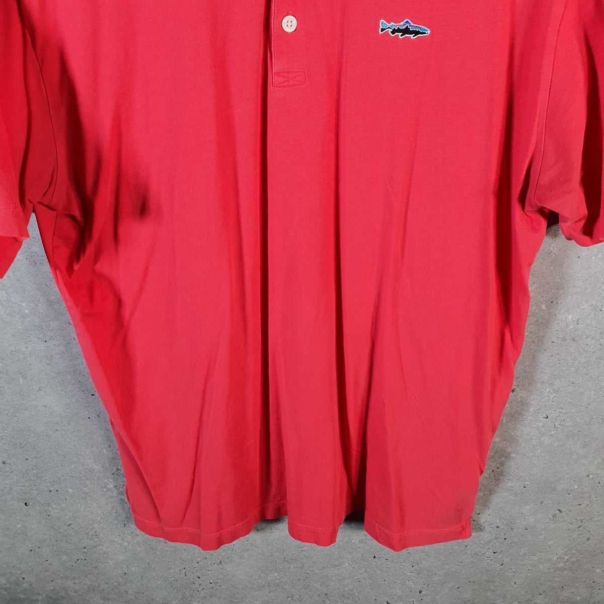Vintage Patagonia Polo Trout Fritz Roy Shirt Men’s Medium Red Regular Fit Harbour Logo Big Fish Vintage