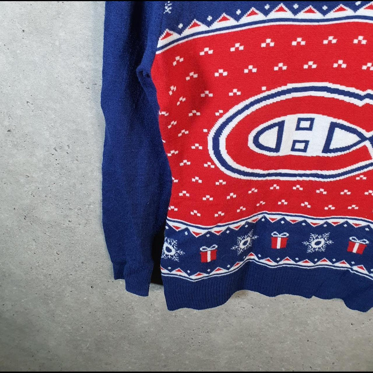Vintage NHL Montreal Canadiens 90s Knit Sweater Men’s XS Blue Y2K Pullover American