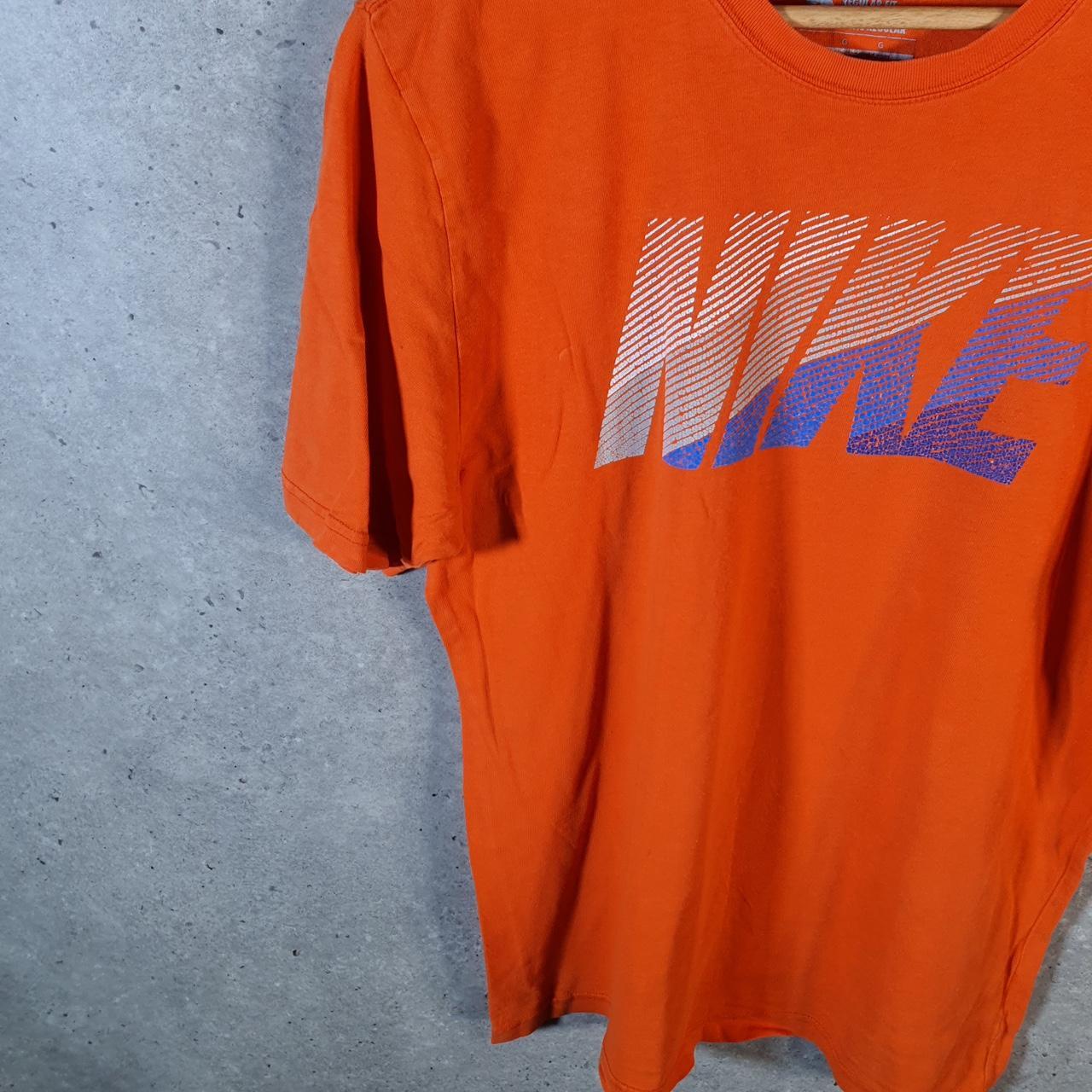 Vintage Nike Club Spellout T Shirt Men’s Large Orange Logo Swoosh Athletic