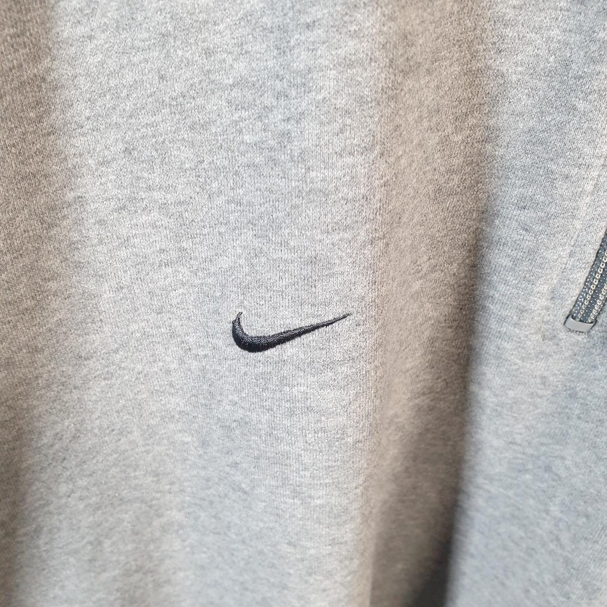 Vintage Nike Team Embroidered Sweatshirt Men’s 2XL Grey Swoosh Y2K 1/4 Zip Logo