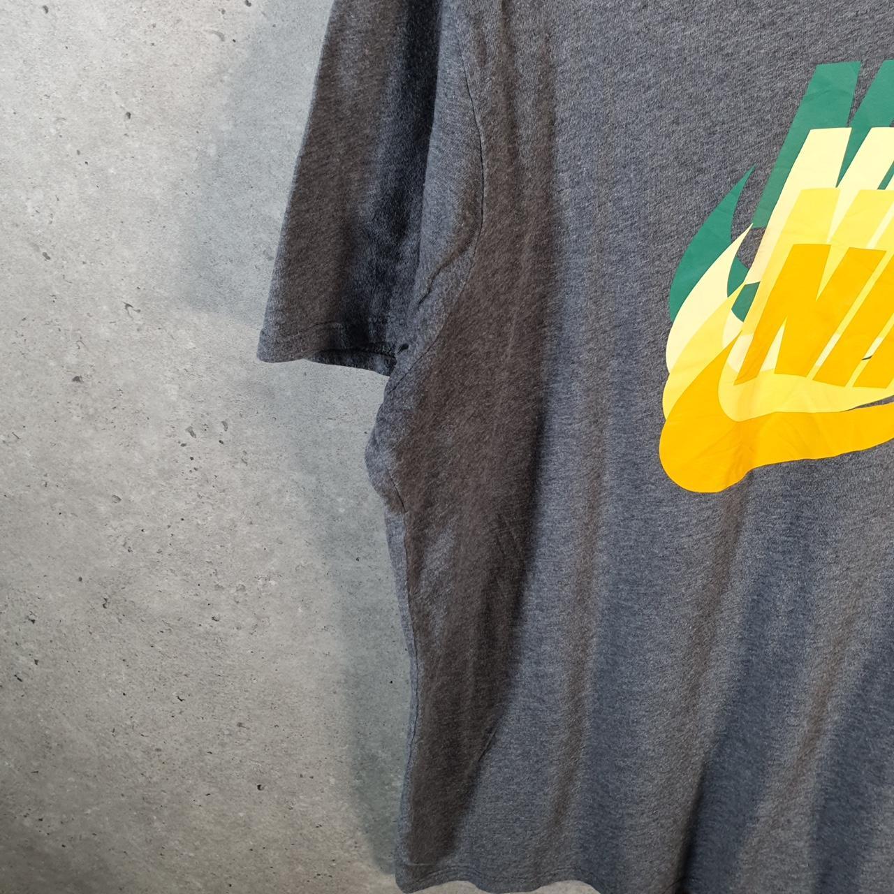 Vintage Nike Club Graphic Spellout T Shirt Men’s XL Grey Swoosh Athletic