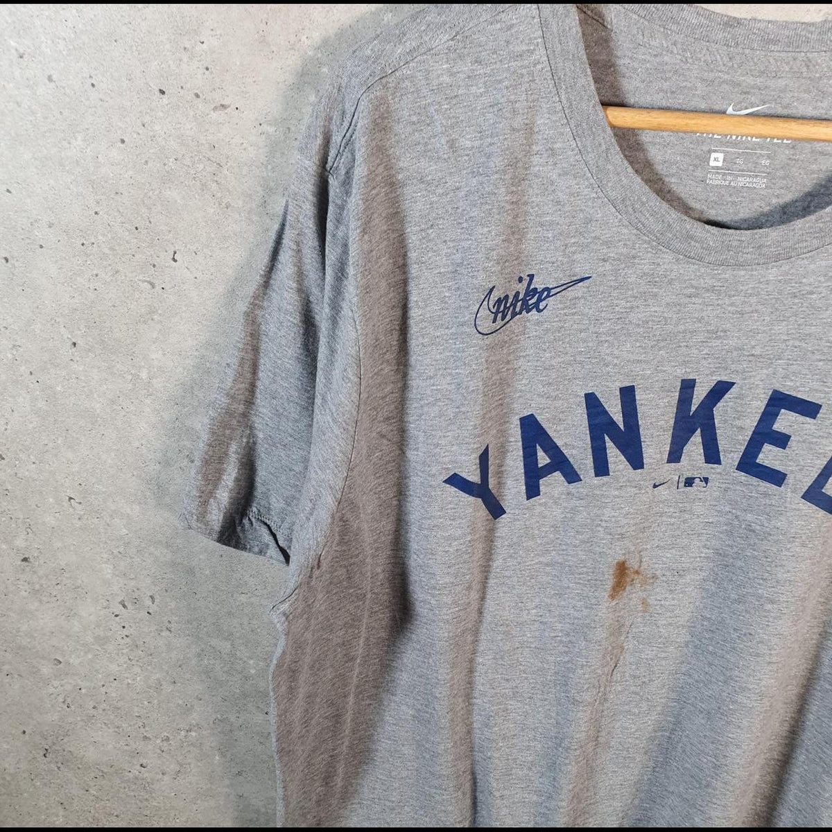 Vintage Nike MLB New York Yankees Spellout T Shirt Men’s XL Grey Swoosh Athletic