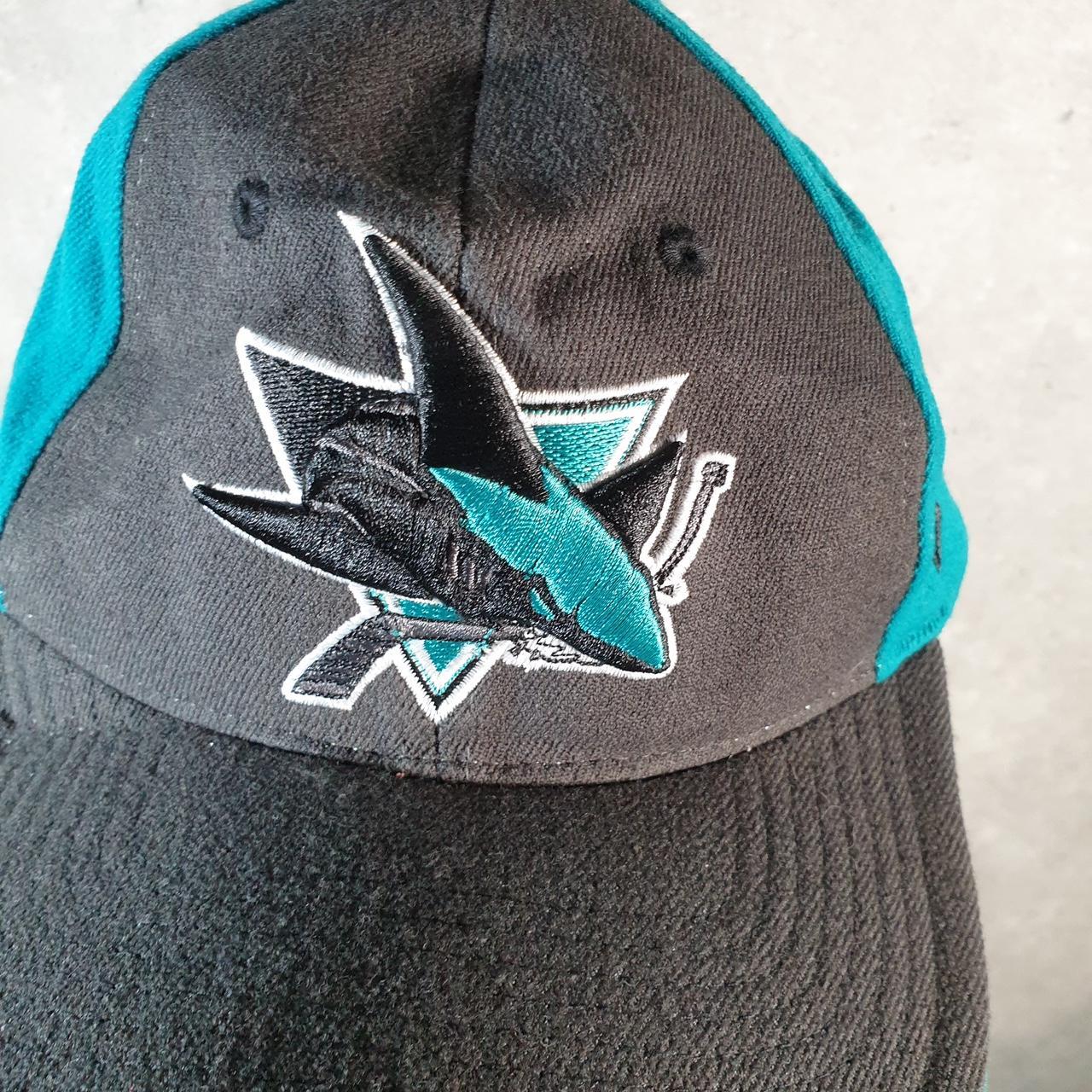 Vintage NHL San Jose Sharks Medium Cap Men’s USA Spellout Athletic C8535