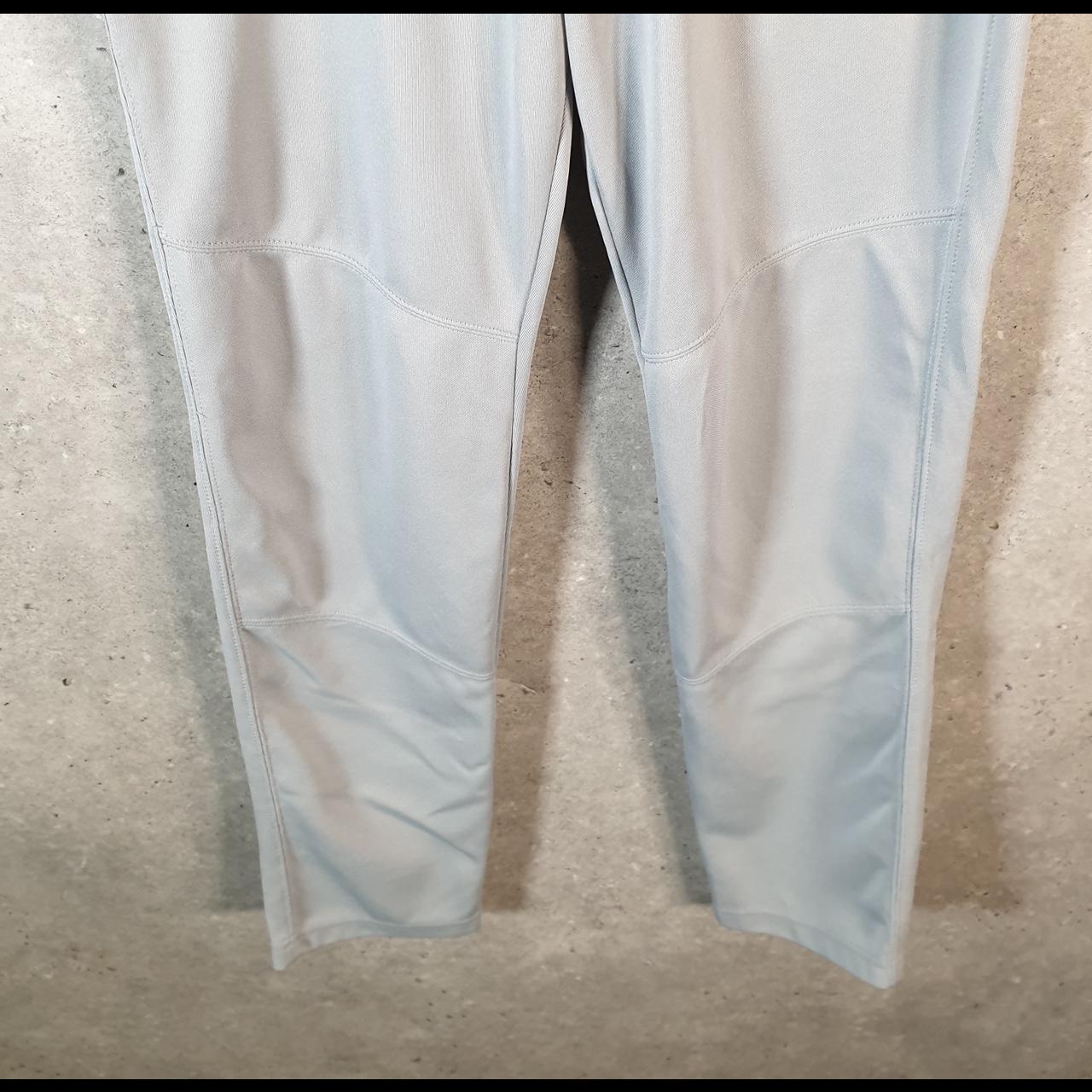 Vintage Under Armour Sweatpant Joggers Kids XL Grey Swoosh Sports Tracksuit Big Fish Vintage