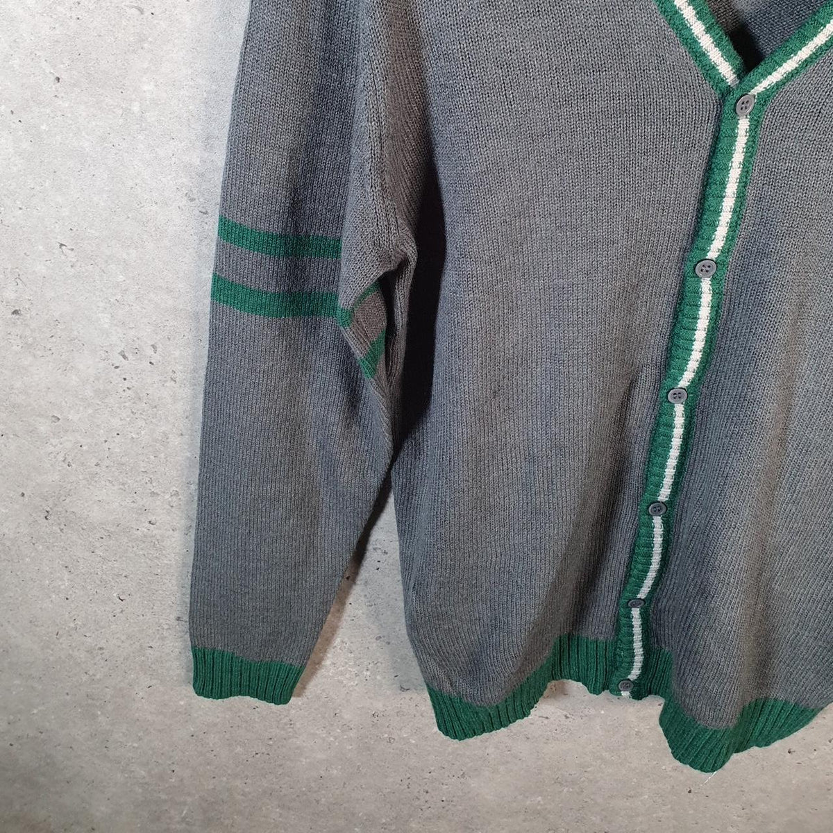 Vintage Harry Potter Knit Cardigan Sweater Mens Small Grey Embroidered Logo