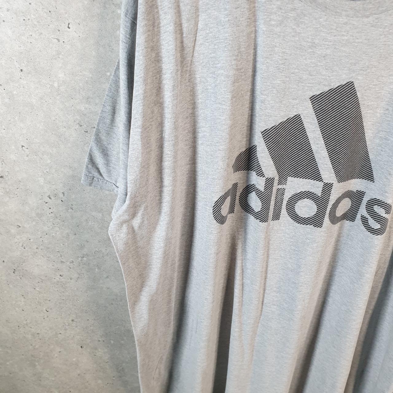 Vintage Adidas Go Tee T Shirt Shirt Men’s 2XL Grey Three Stripes Logo Athletic