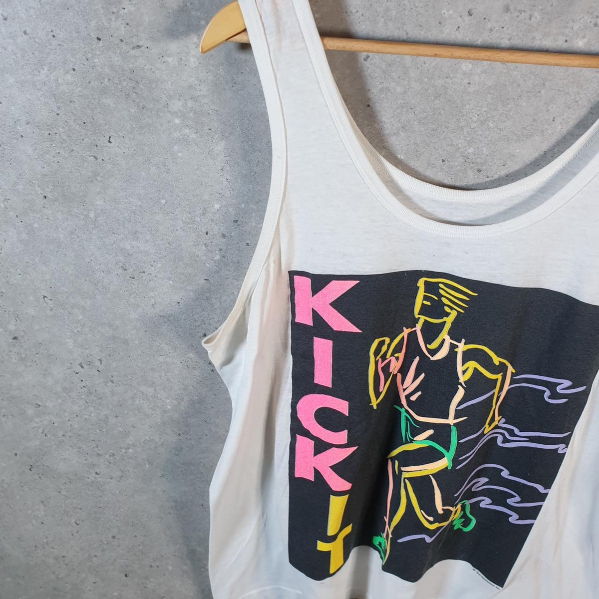 Vintage Sun Sportswear Kick It Running 90s USA Single Stitch Vest Men’s Medium White