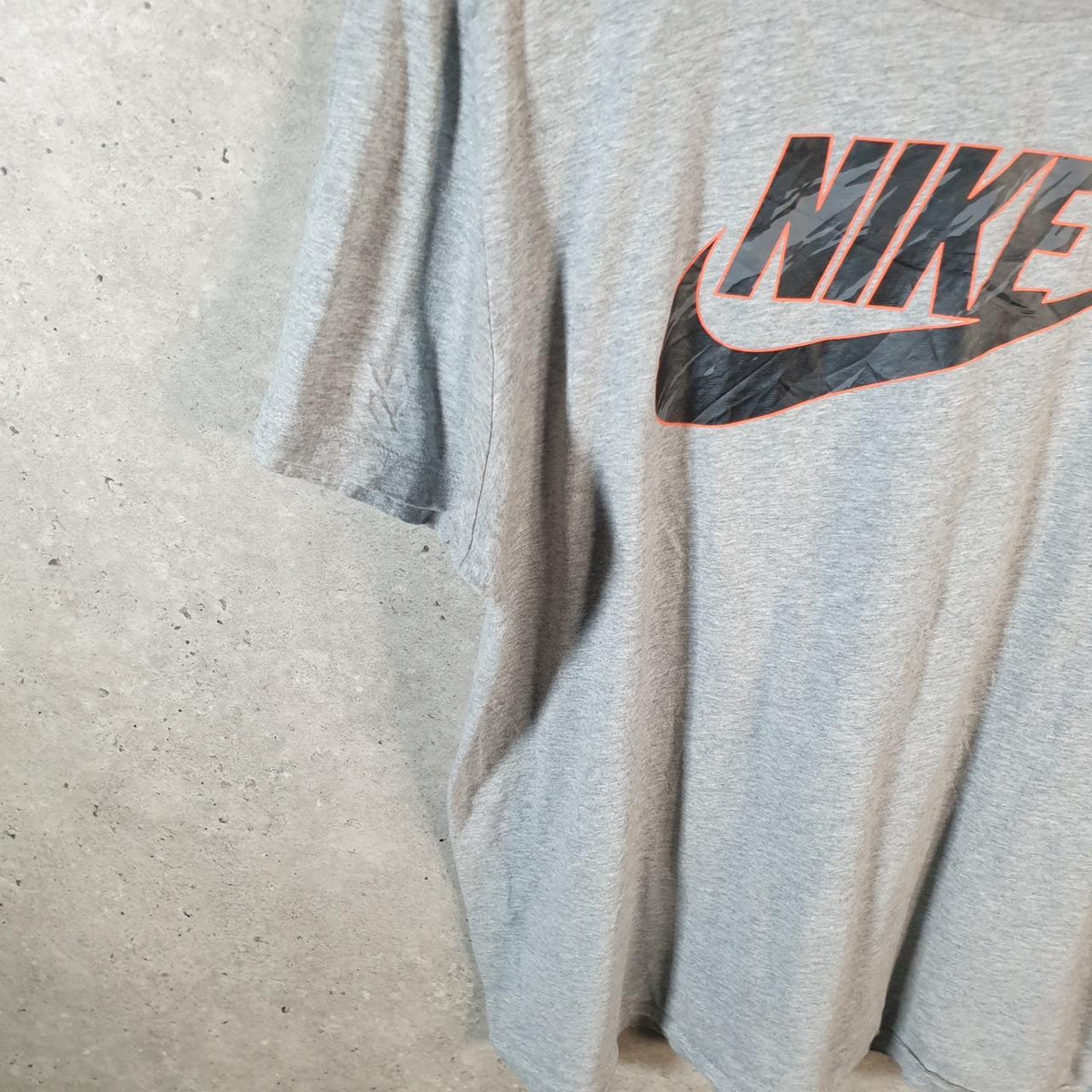 Vintage Nike Club T Shirt Men’s Large Spellout Grey Swoosh Athletic