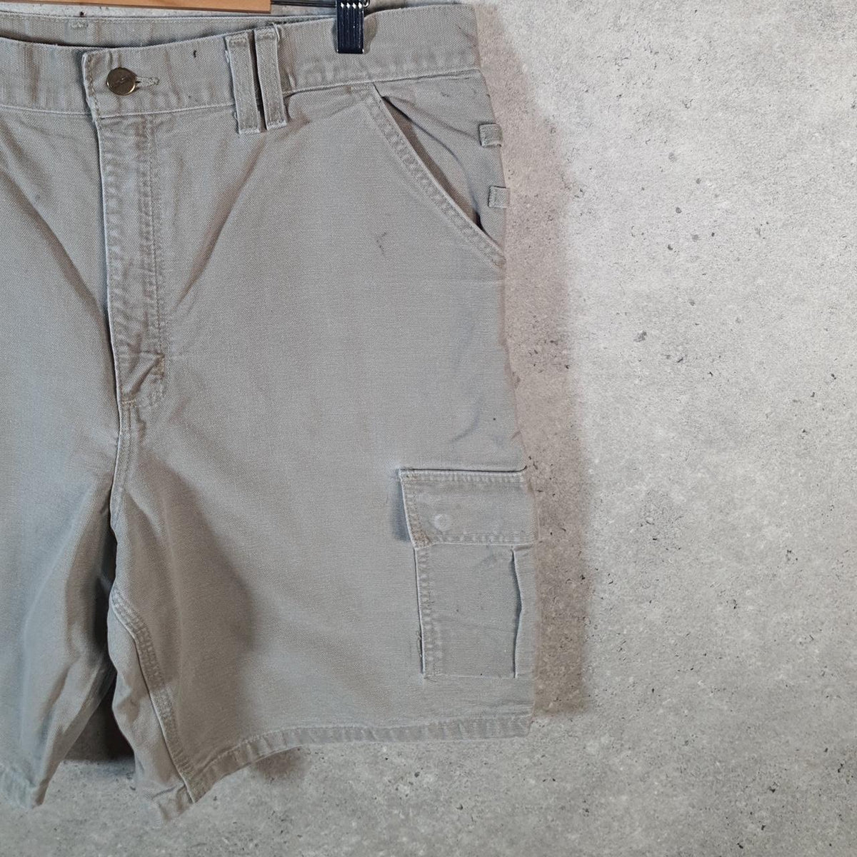 Vintage Carhartt Baggy Carpenter Shorts Jorts Cargo Men’s W38 Grey Relaxed Fit Workwear Big Fish Vintage