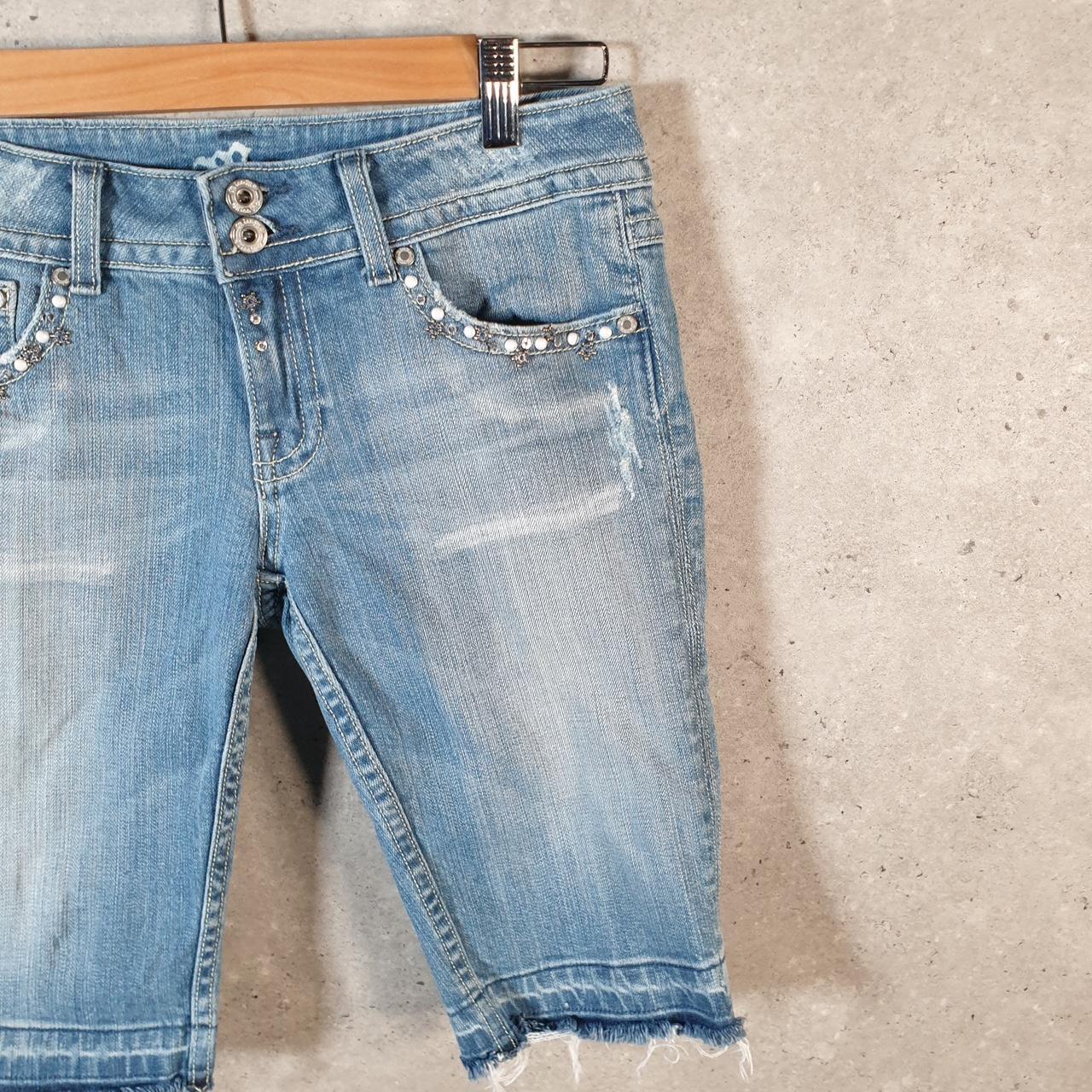 Vintage Miss Me Baggy Y2K Hip Hop Jeans Shorts Jorts Womens W28 Blue Denim Low Rise