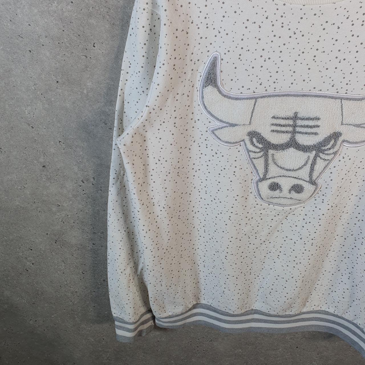 Vintage NBA Chicago Bulls Sweatshirt Men’s XL White Pullover Pro Sport USA