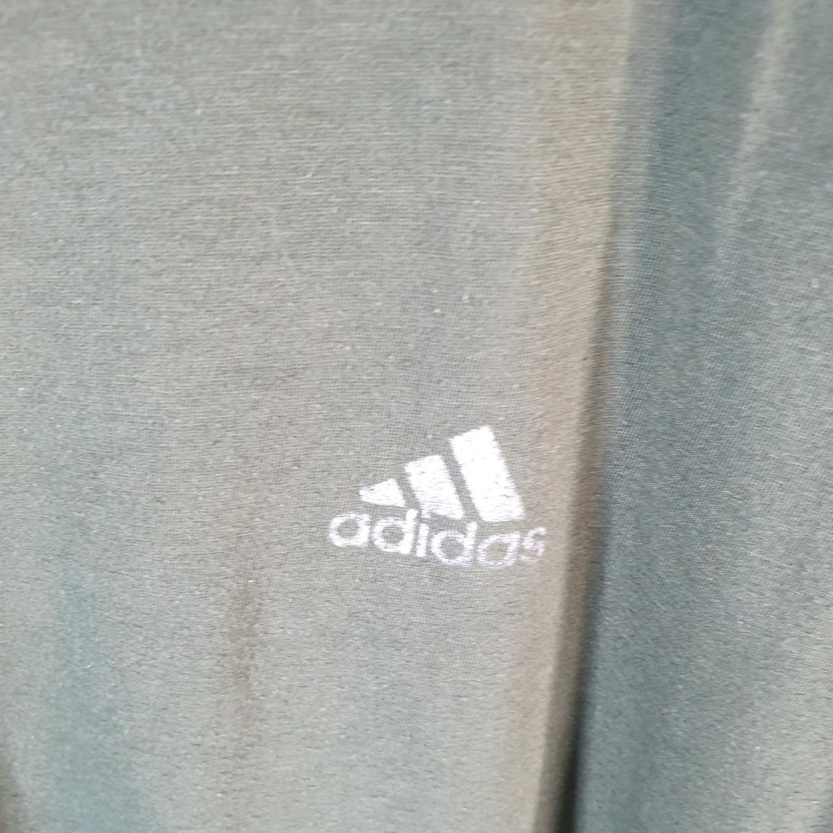Vintage Adidas Go To Performance T Shirt Men’s Large Green Three Stripes Logo Athletic