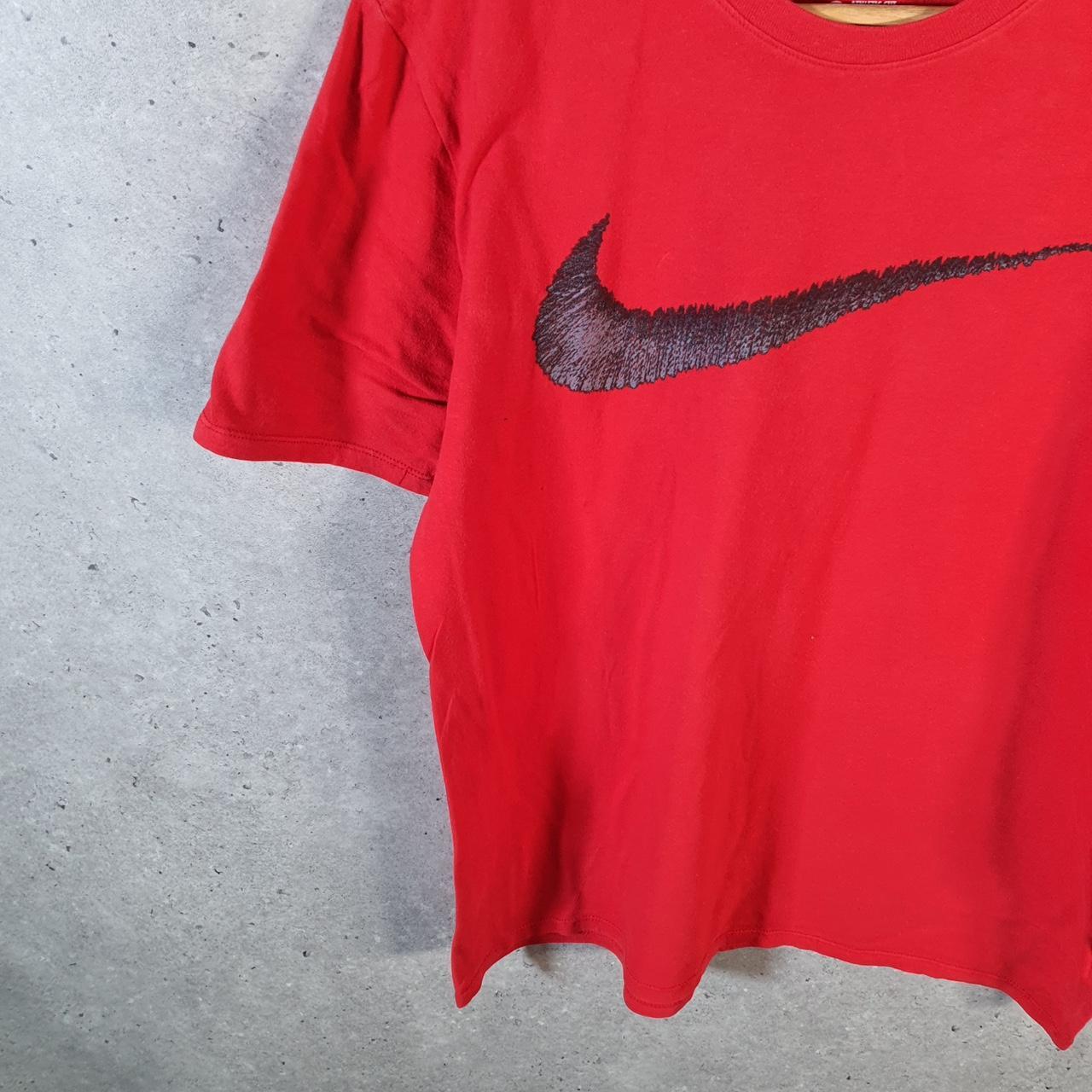 Vintage Nike Club Spellout T Shirt Men’s Large Red Logo Swoosh Athletic
