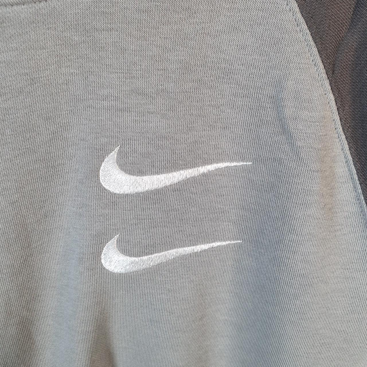 Vintage Nike Club Embroidered Sweatshirt Men’s Medium Grey Swoosh Y2K Pullover Logo