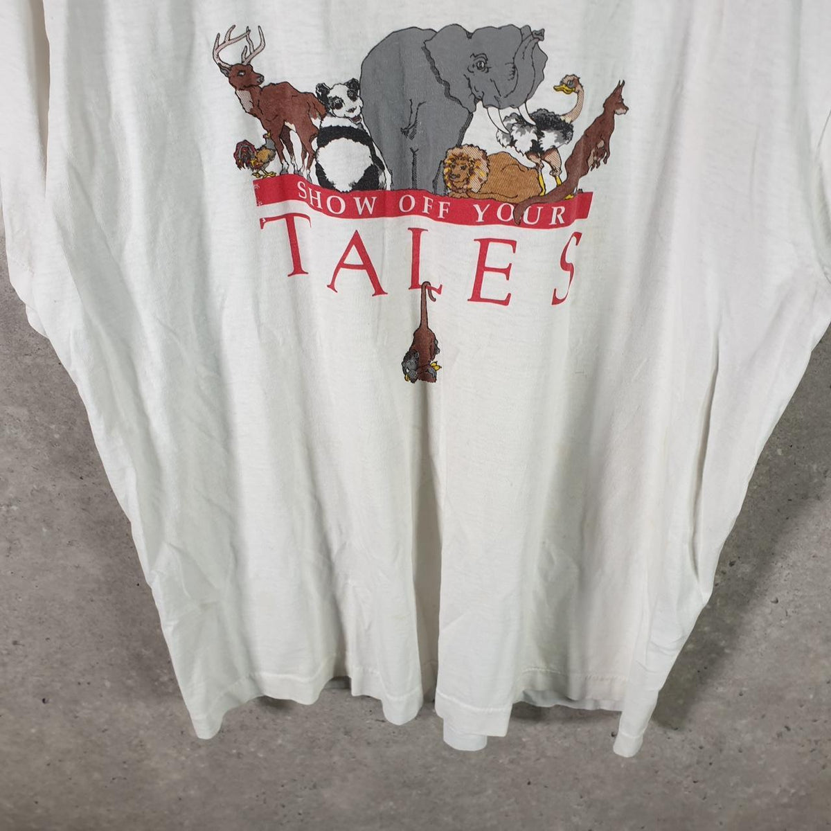 Vintage Screen Stars Best Animal Tales USA Single Stitch T Shirt Men’s XL White Big Fish Vintage