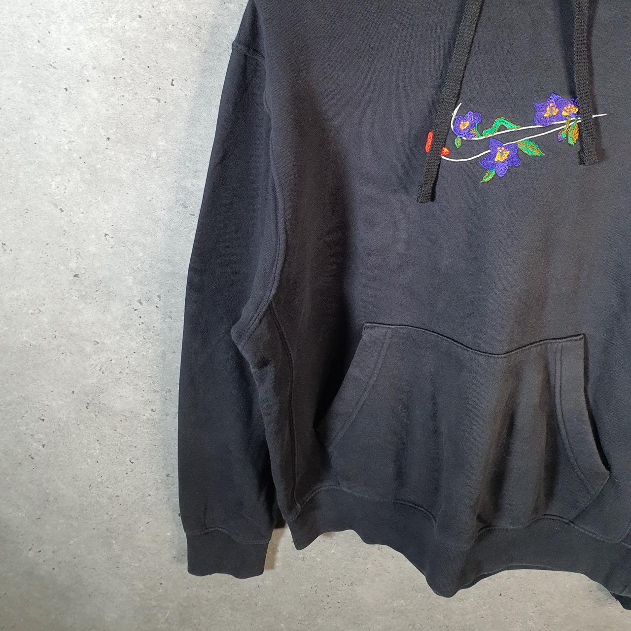 Vintage Nike Centre Swoosh Flowers Hoodie Men’s M Black Embroidered Y2K Pullover
