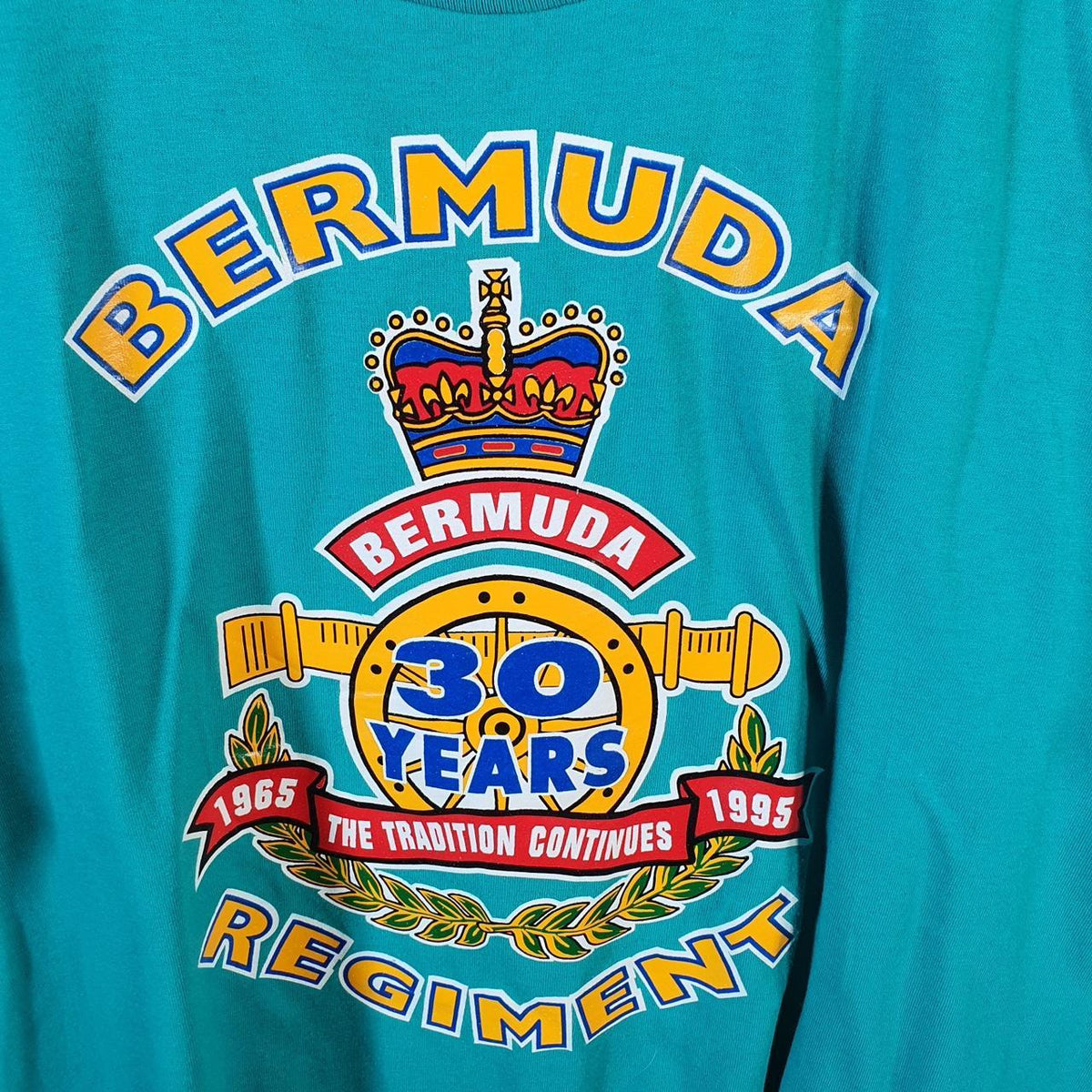 Vintage Fruit of the Loom Best Bermuda Regiment 1995 USA Single Stitch T Shirt Men’s XL Blue Big Fish Vintage