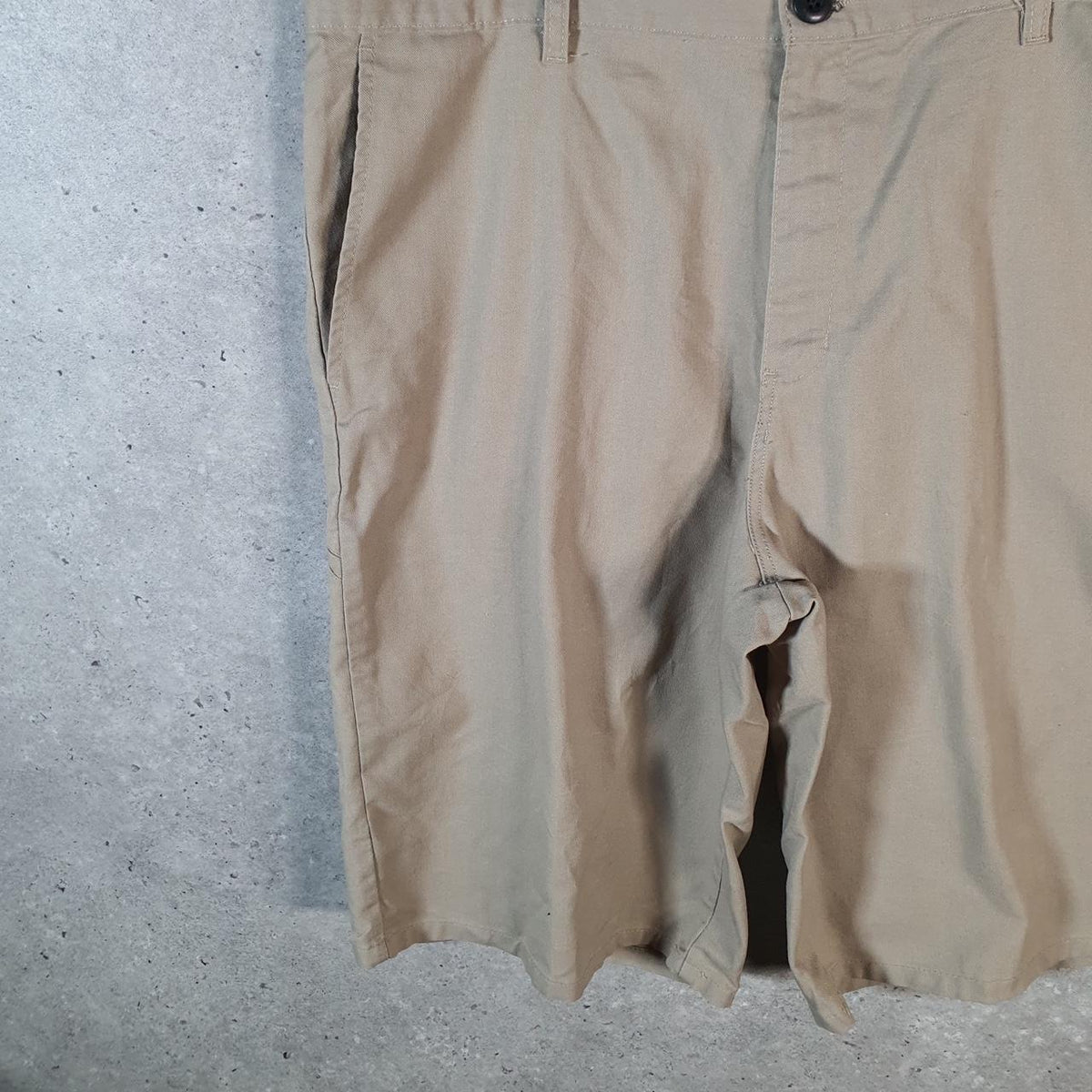 Vintage Dickies Carpenter Shorts Jorts Cargo Men’s W36 Brown Relaxed Fit Baggy Workwear Big Fish Vintage