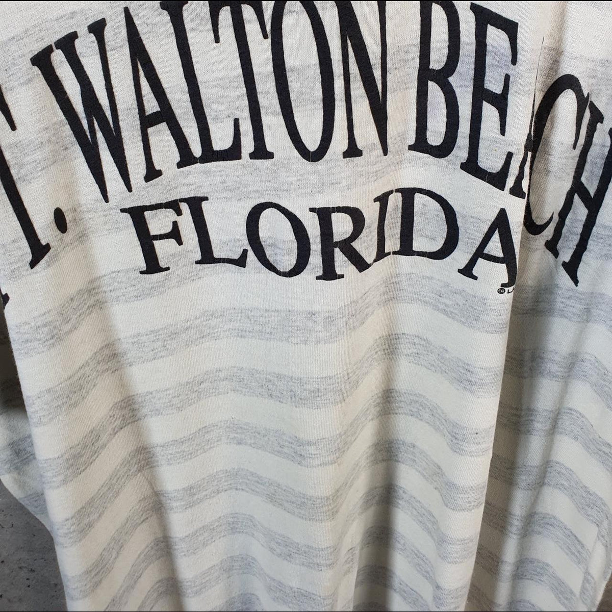 Vintage L.A Walton Beach Florida 90s USA Single Stitch T Shirt Men’s Large Striped Grey