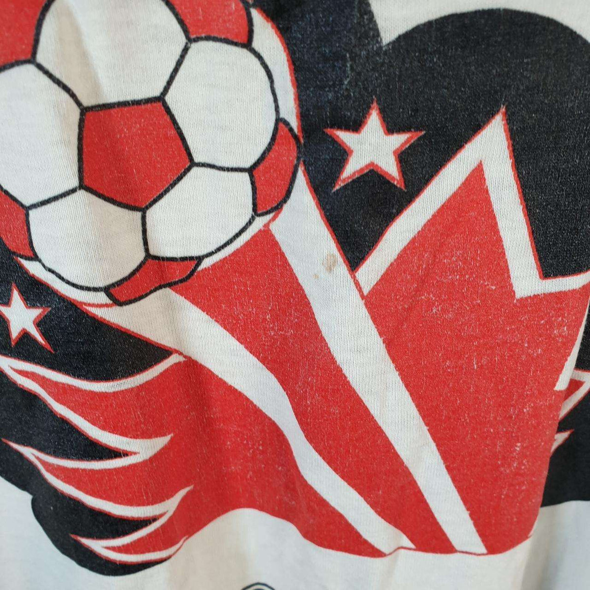 Vintage Screen Stars Best M.C.S.C Soccer Camp USA Single Stitch T Shirt Men’s XL White Big Fish Vintage