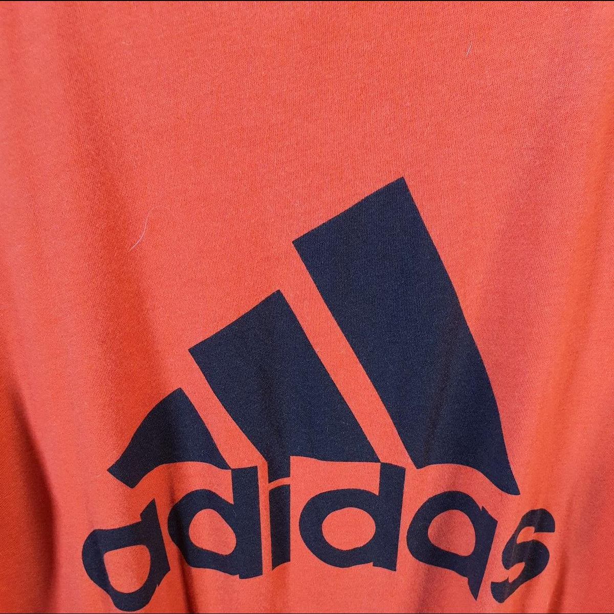 Vintage Adidas Go To Performance Tee T Shirt Men’s Medium Orange Three Stripes Logo