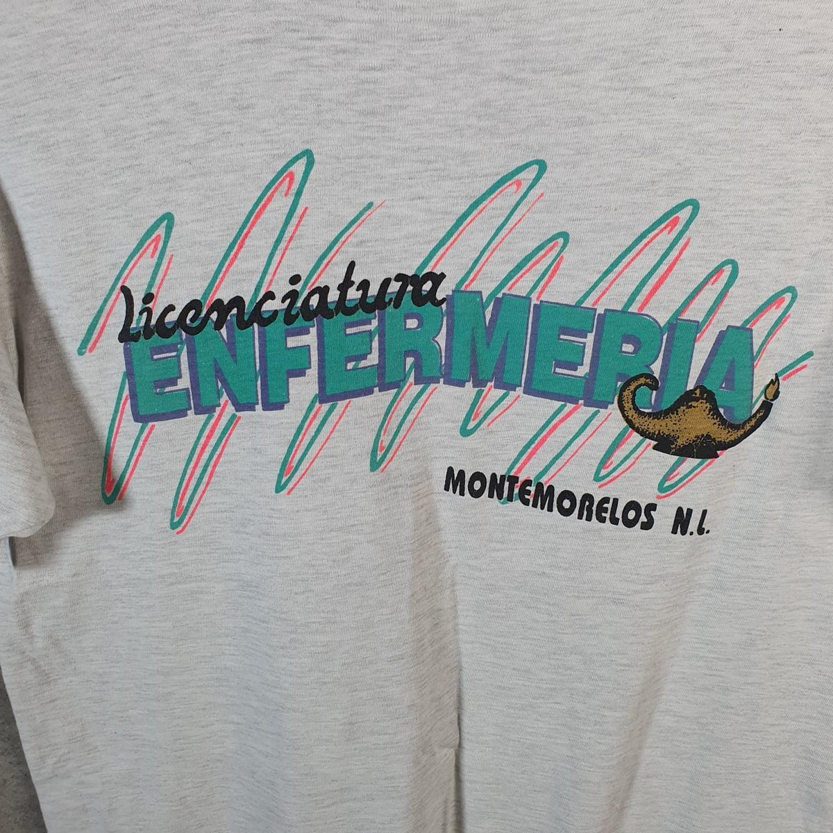 Vintage Hanes Beefy Montemorelos Licenciatura USA 90s Single Stitch T Shirt Men’s Medium Grey Big Fish Vintage