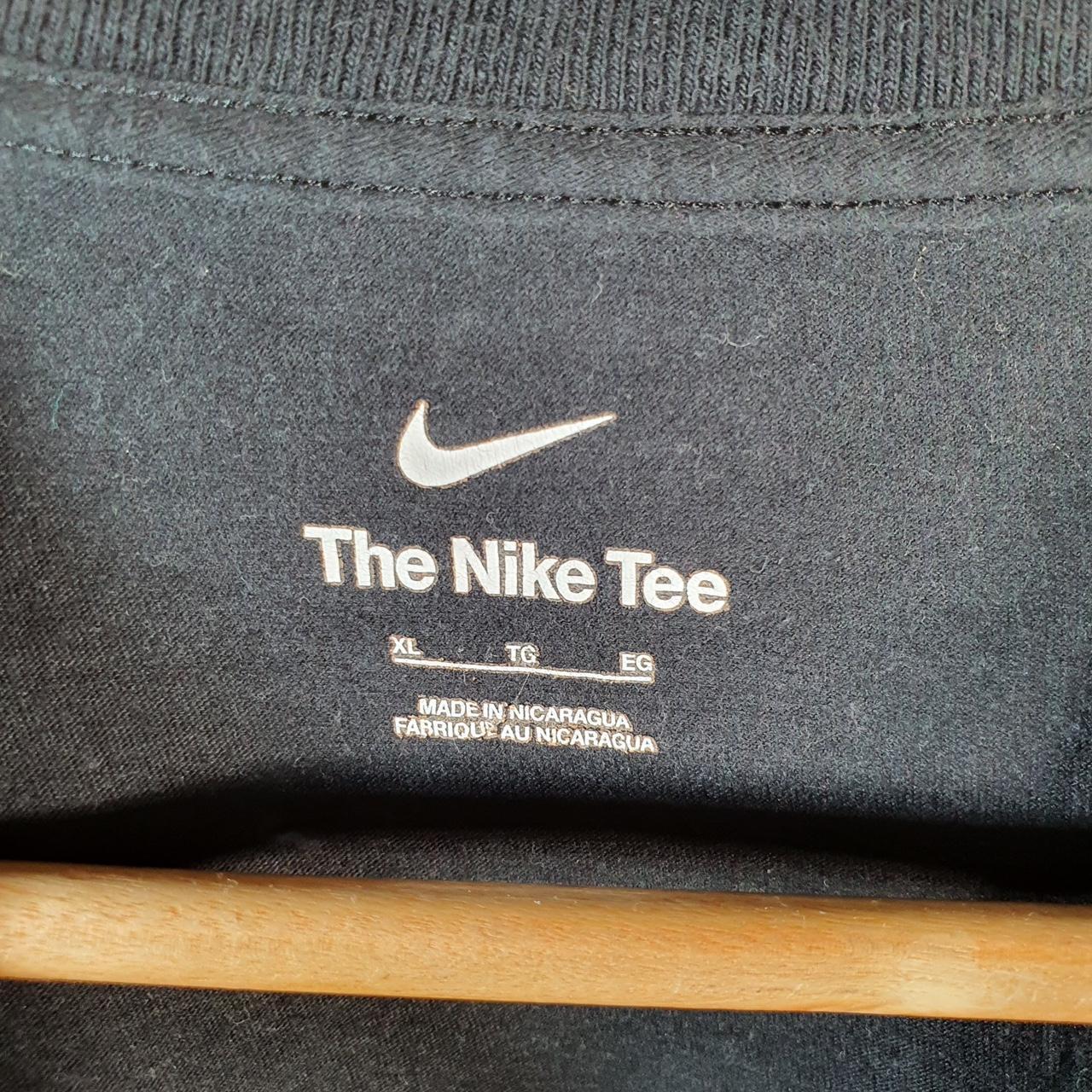 Vintage Nike Spellout T Shirt Men’s XL Black Printed Single Swoosh Logo Athletic Big Fish Vintage