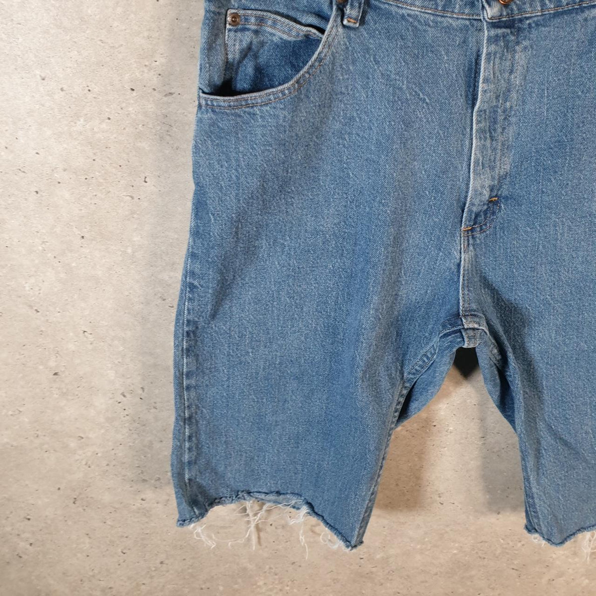 Vintage Wrangler Denim Shorts Jorts Cargo Men’s W36 Blue Baggy Cotton