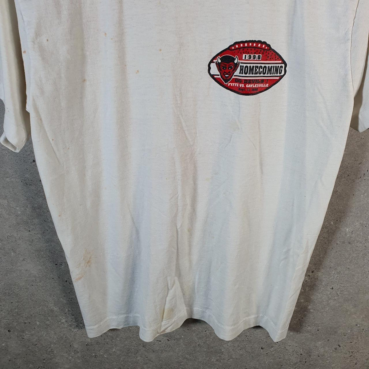 Vintage Best Fruit of the Loom Go Reds 1998 Homecoming Single Stitch T Shirt Men’s Medium White Big Fish Vintage