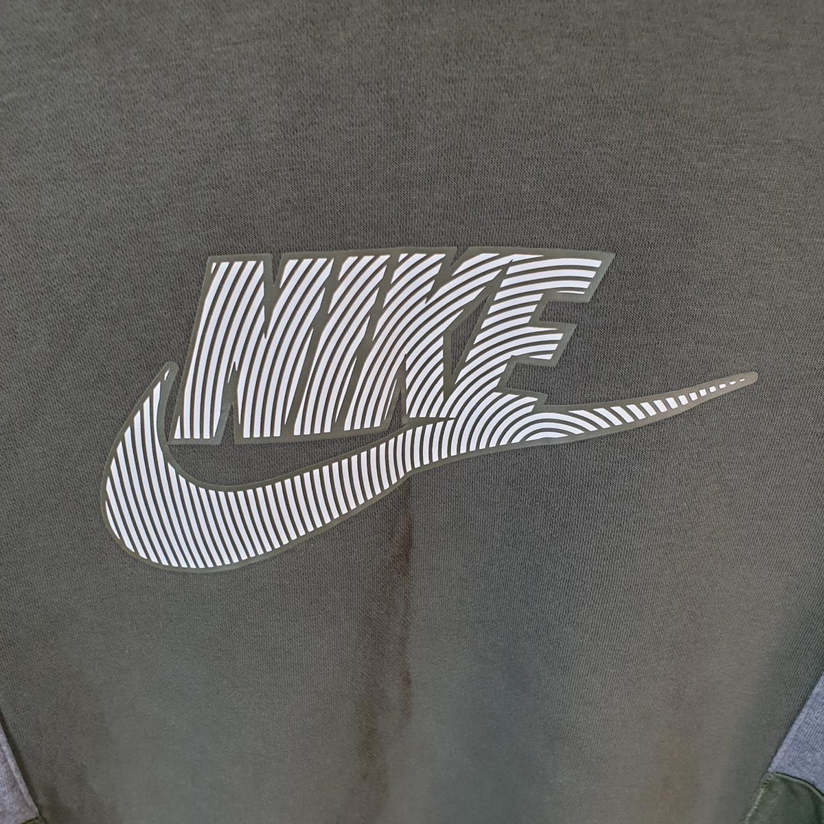 Vintage Nike Centre Swoosh Sweatshirt Mens Large Khaki Green Y2K Pullover Logo