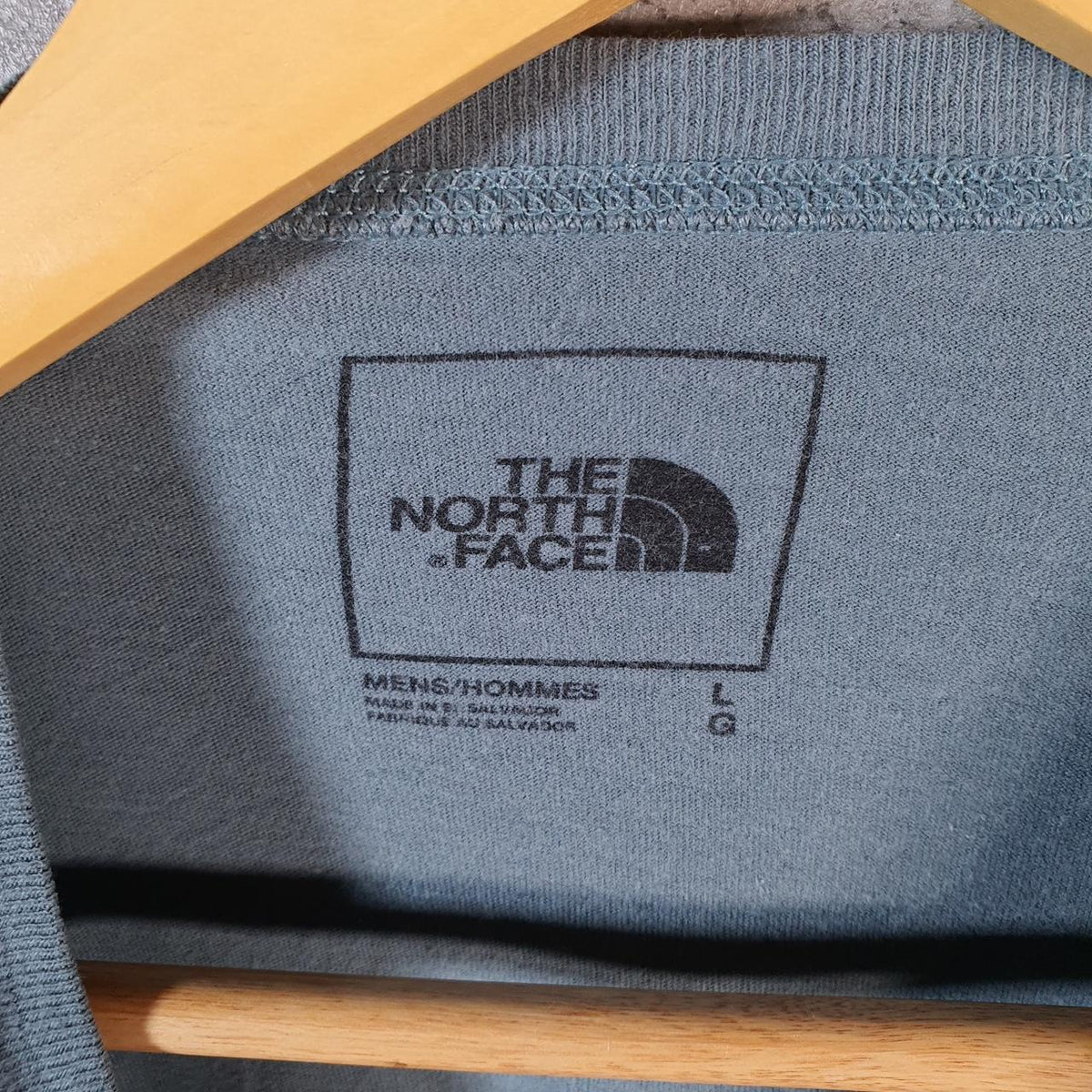Vintage The North Face TNF Spellout T Shirt Shirt Men’s Large Blue Logo Athletic C9590