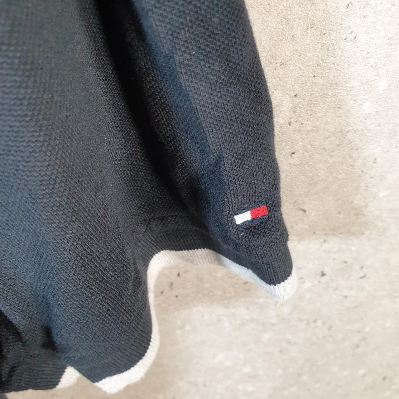 Vintage Tommy Hilfiger Spellout Crest Badges Polo Shirt Men’s Large Black Embroidered