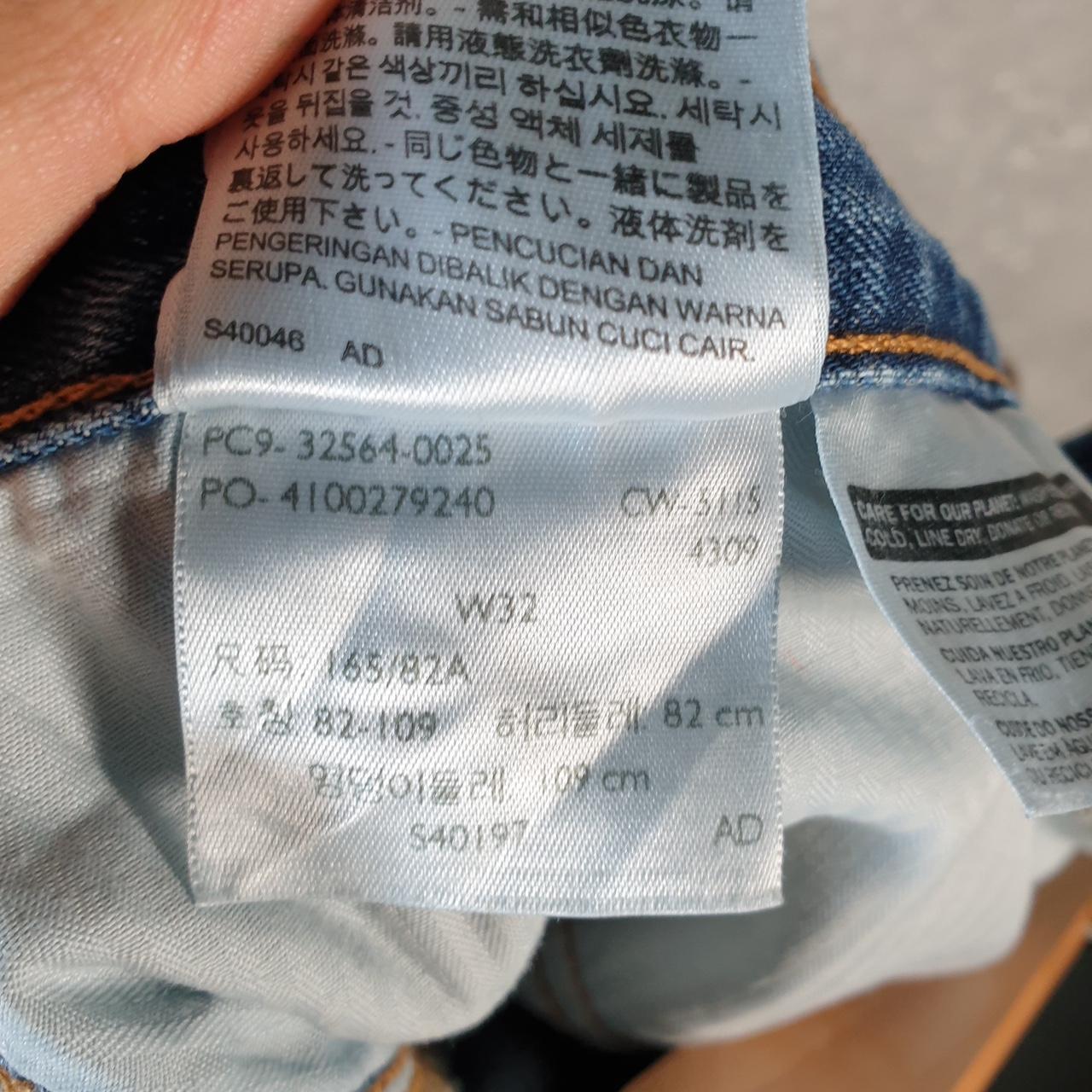 Vintage Levi’s Cut Off Baggy Shorts Jorts Cargo Womens W32 Blue Relaxed Denim