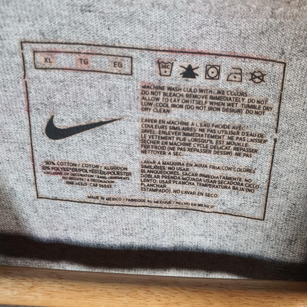 Vintage Nike Club Embroidered T Shirt Men’s XL Grey Swoosh Y2K Pullover Logo