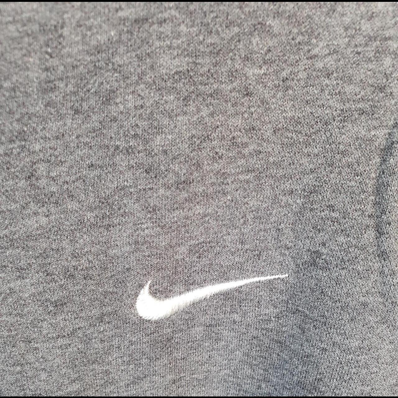 Vintage Nike Club Sweatshirt Men’s Medium Grey Swoosh Y2K Pullover Logo