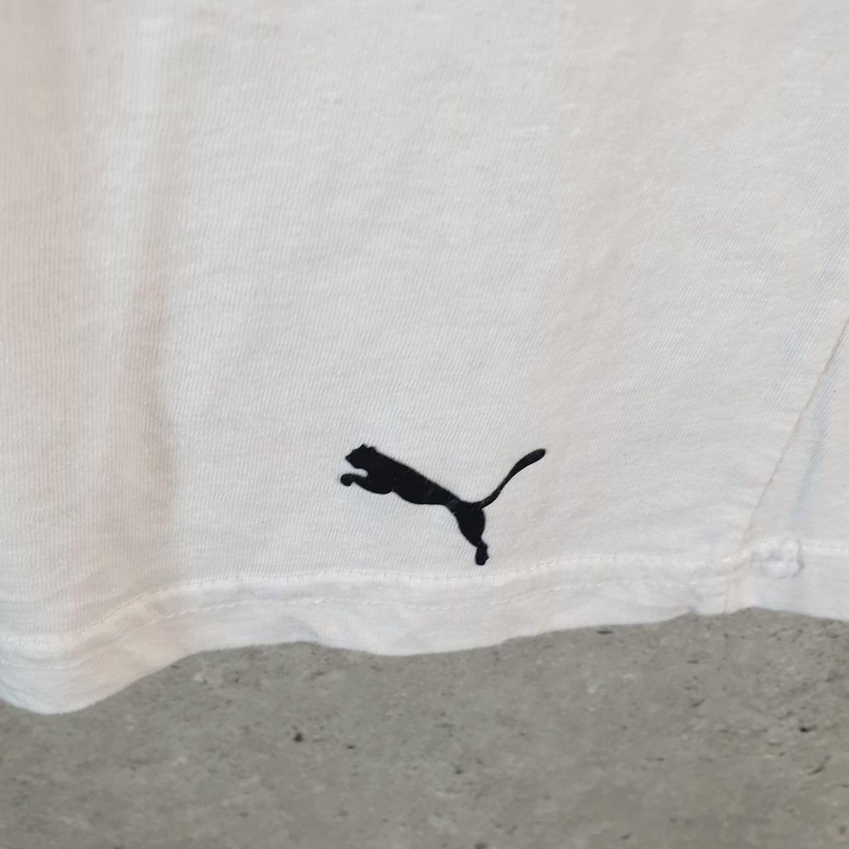 Vintage Puma Spellout T Shirt Men’s Small White sports Logo Athletic
