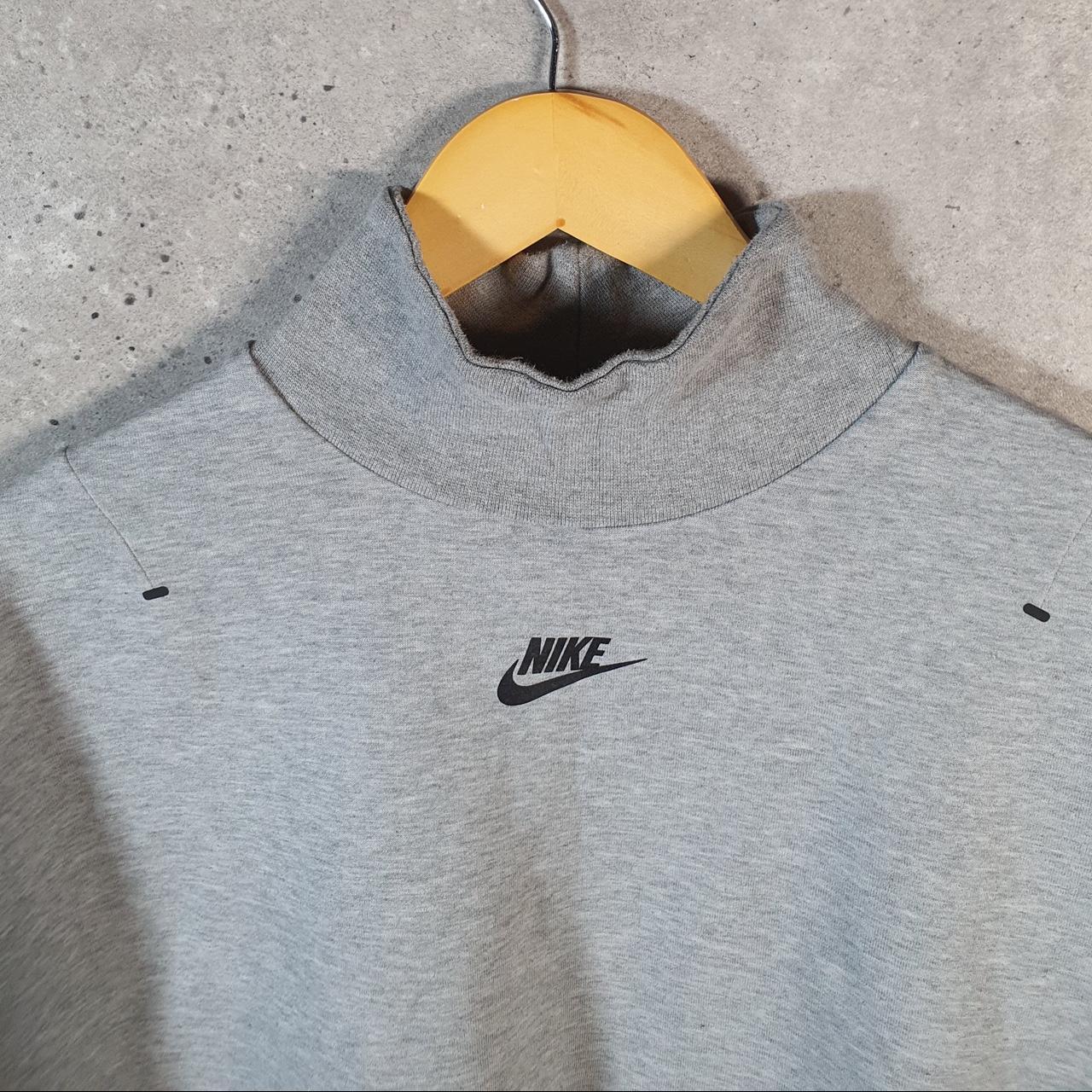 Vintage Nike Tech Cropped Sweatshirt Womens M Grey Swoosh Y2K Pullover Logo