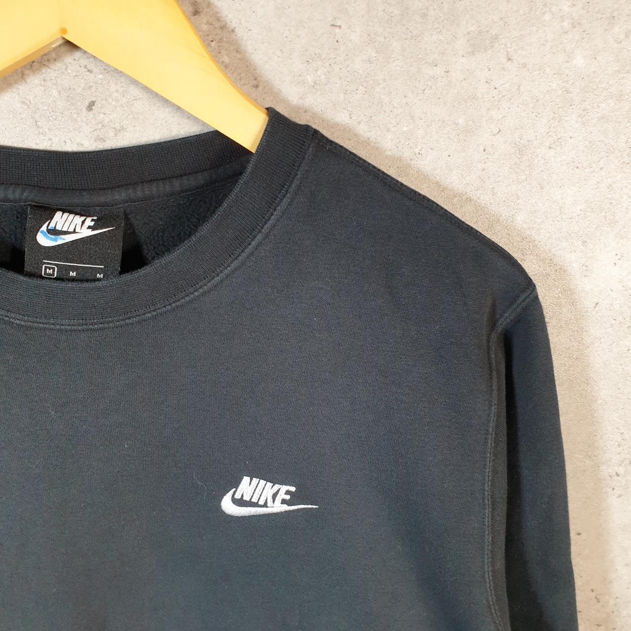 Vintage Nike Club Embroidered Sweatshirt Men’s Medium Black Swoosh Y2K Pullover