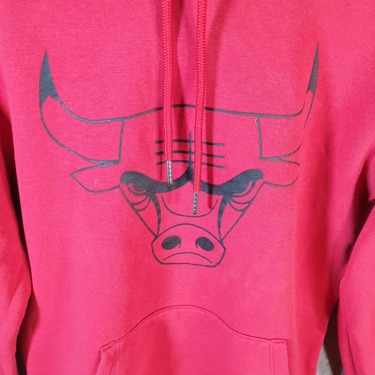 Vintage NBA Chicago Bulls Hoodie Mens Small Red Pullover USA Pro Sport