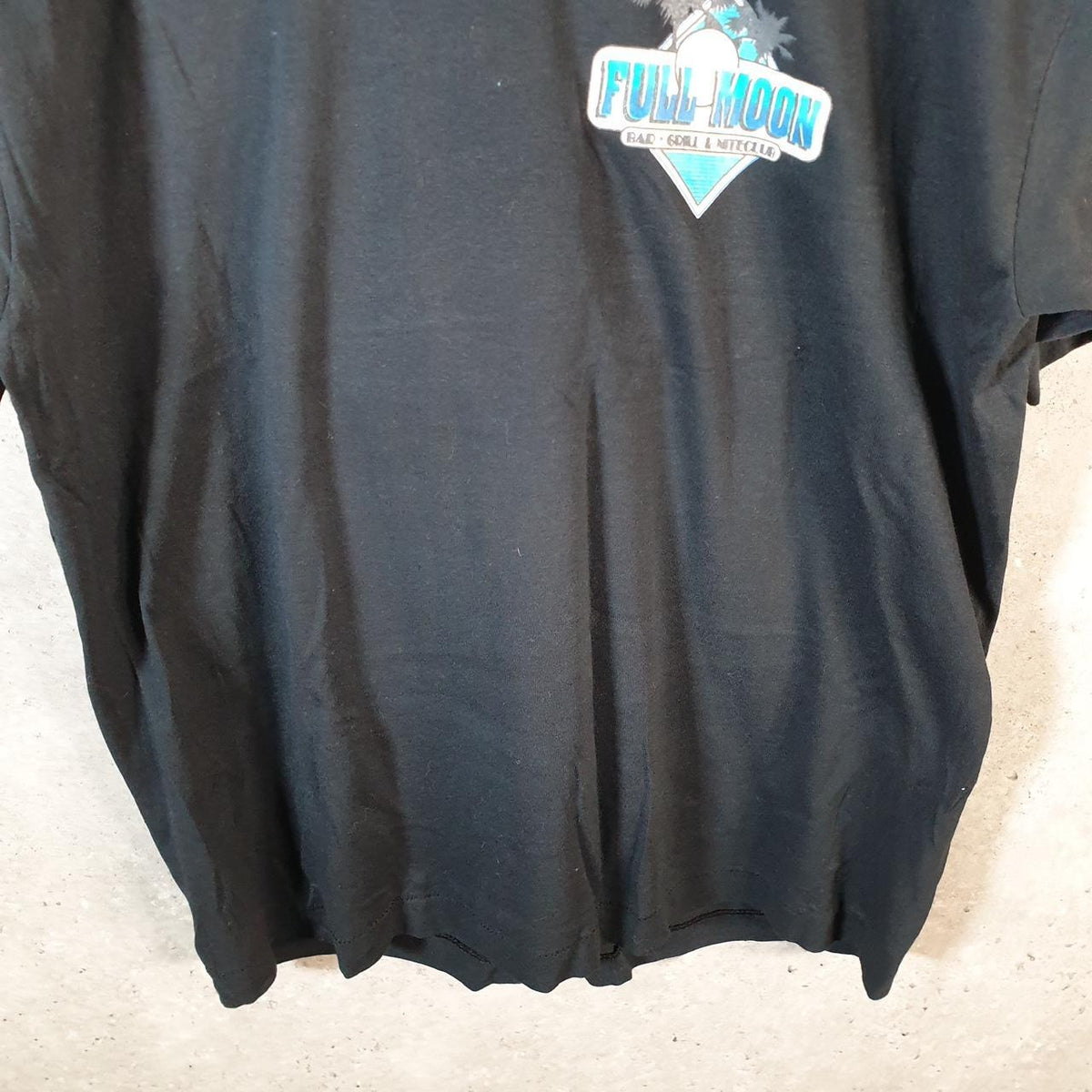 Vintage Sof Tee TeeJays Full Moon Bar Encinitas California Single Stitch T Shirt Men’s XL Black Big Fish Vintage