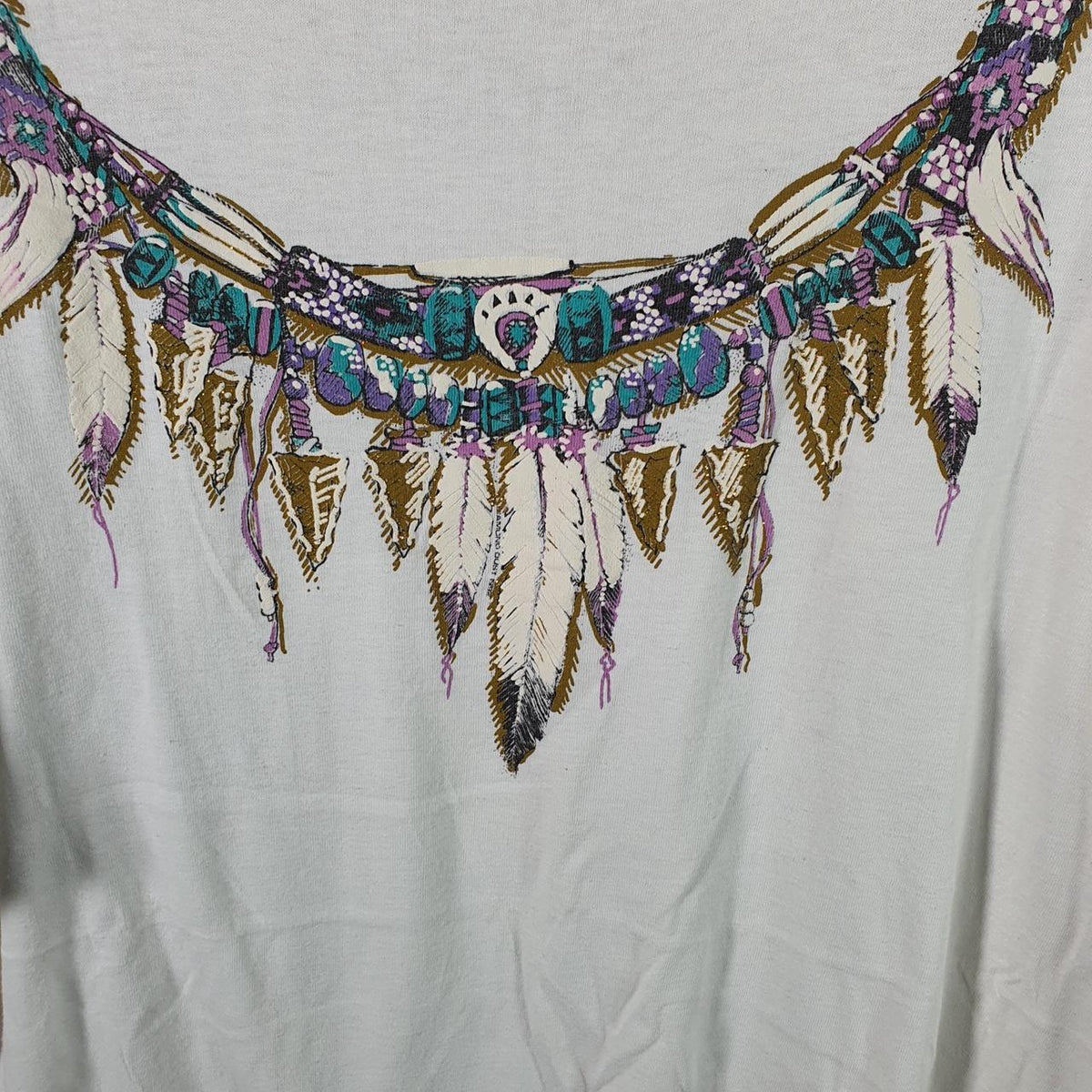 Vintage Beads Necklace Graphic 90s USA Single Stitch T Shirt Men’s Medium White Big Fish Vintage