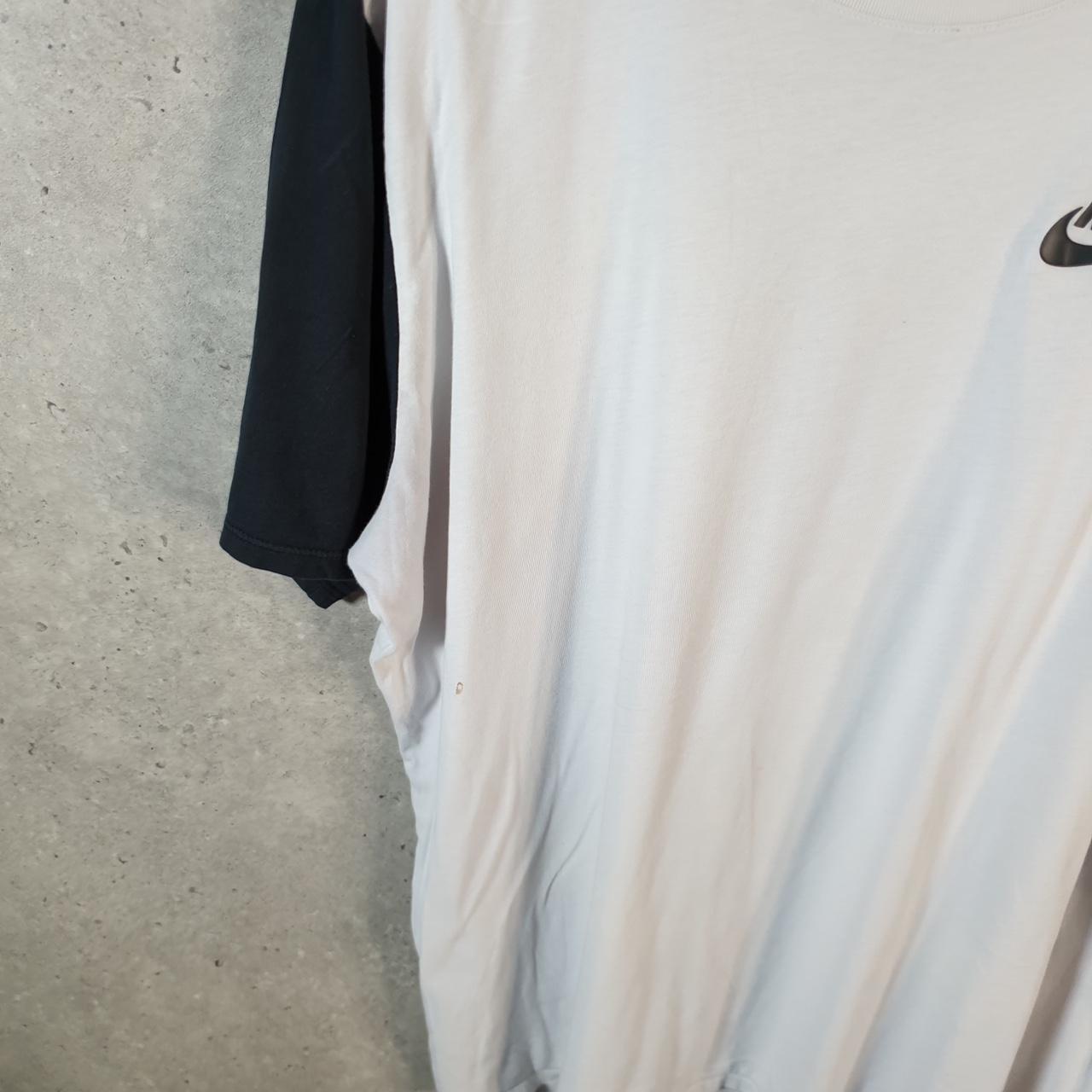 Vintage Nike Club Spellout T Shirt Mens XL White Logo Swoosh Athletic