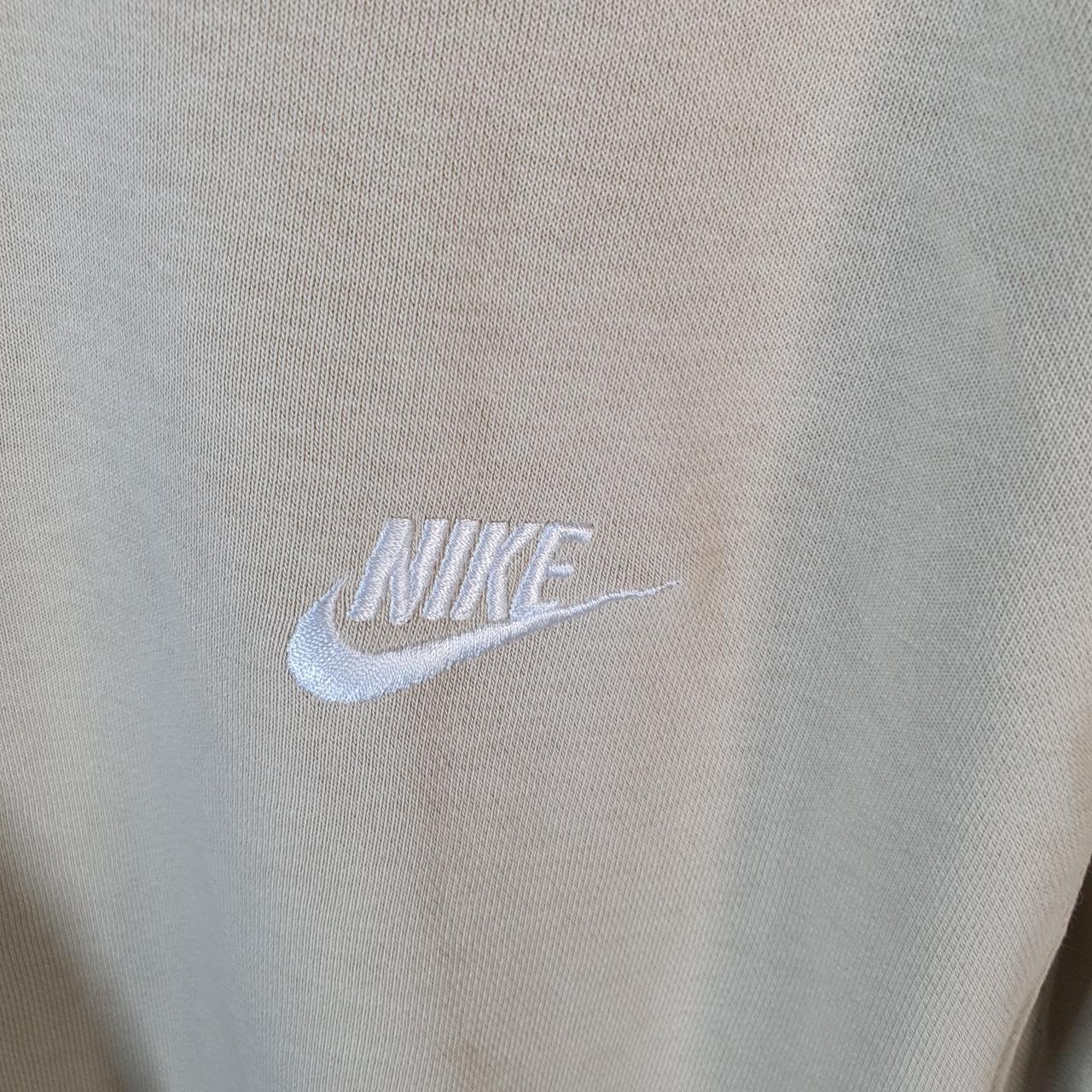 Vintage Nike Club Embroidered Sweatshirt Men’s Small Beige Swoosh Y2K Pullover Logo