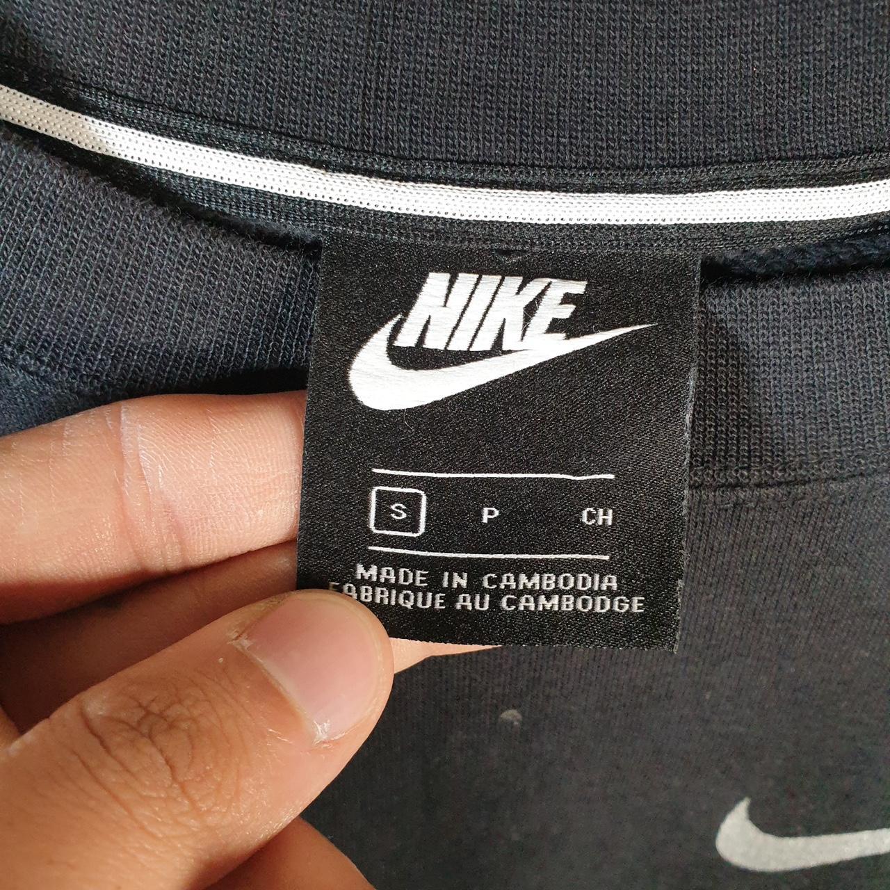 Vintage Nike All Over Print AOPA Sweatshirt Mens small Black Swoosh Y2K Pullover