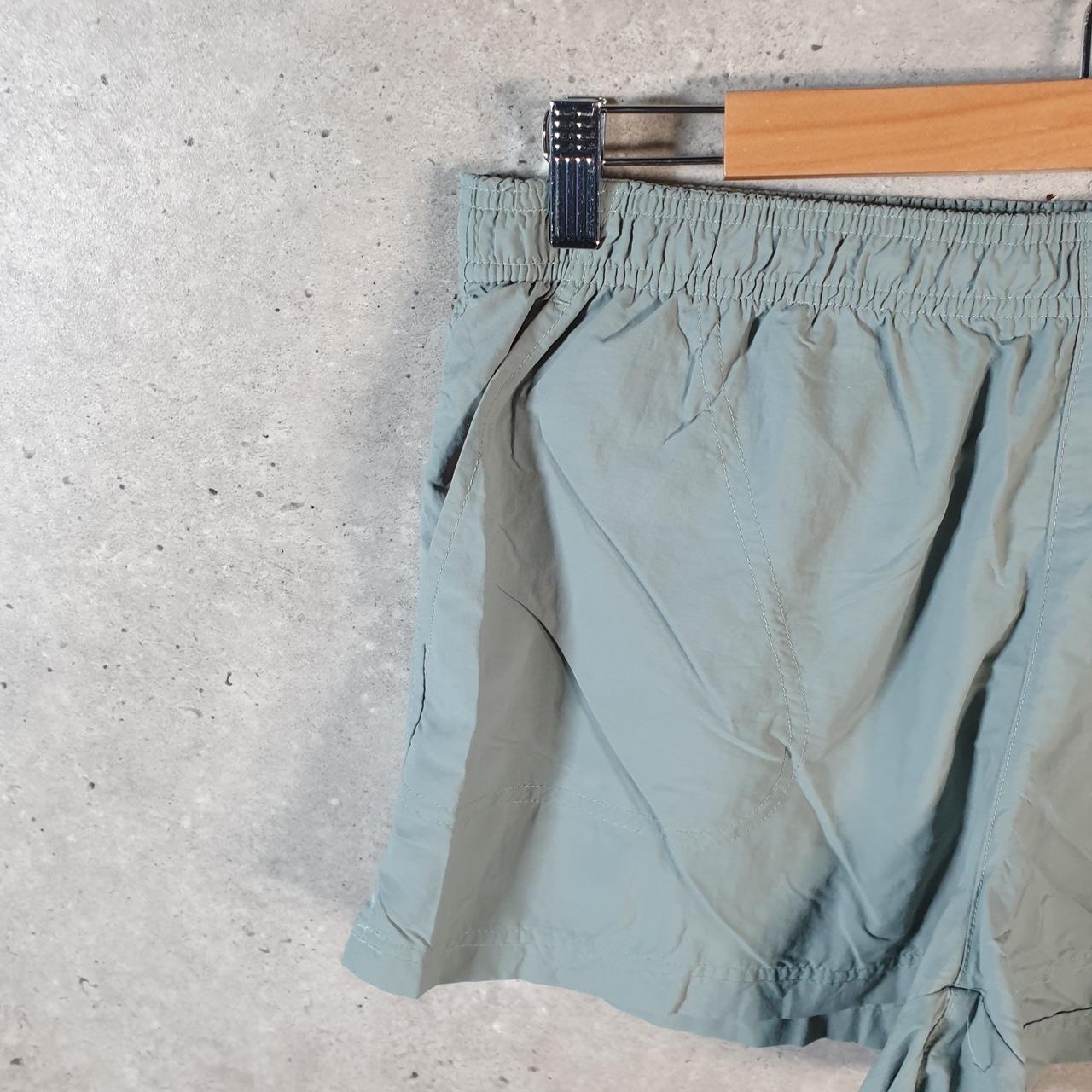 Vintage Columbia Performance Fishing Gear Shorts Womens Large Blue Athletic Hiking
