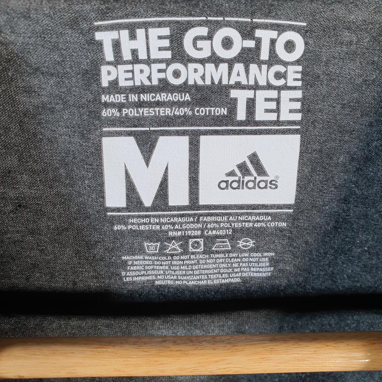 Vintage Adidas Go Tee T Shirt Shirt Men’s Medium Grey Three Stripes Logo Athletic C9676