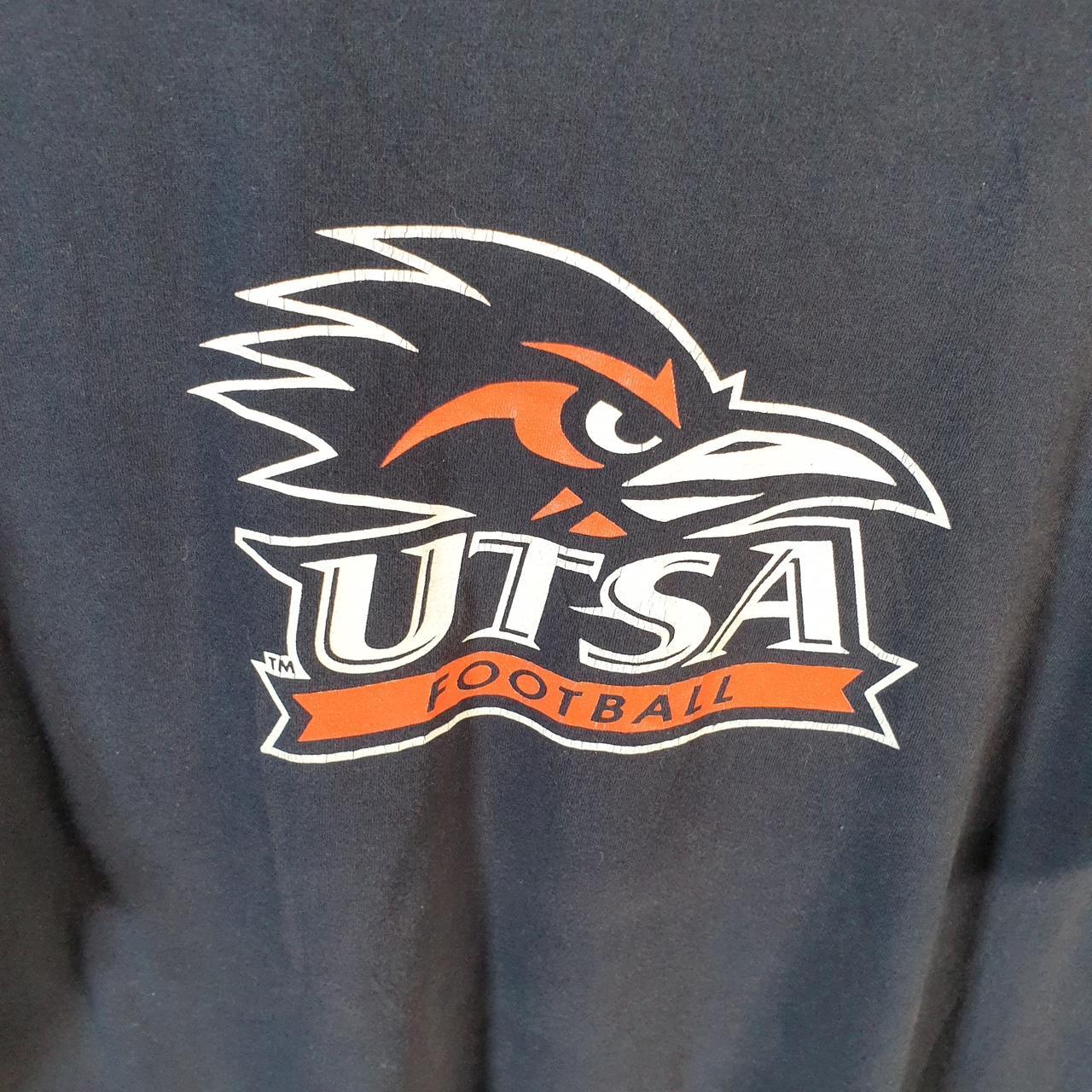 Vintage Champion UTA Football Spellout T Shirt Men’s XL Navy Blue USA Athletic