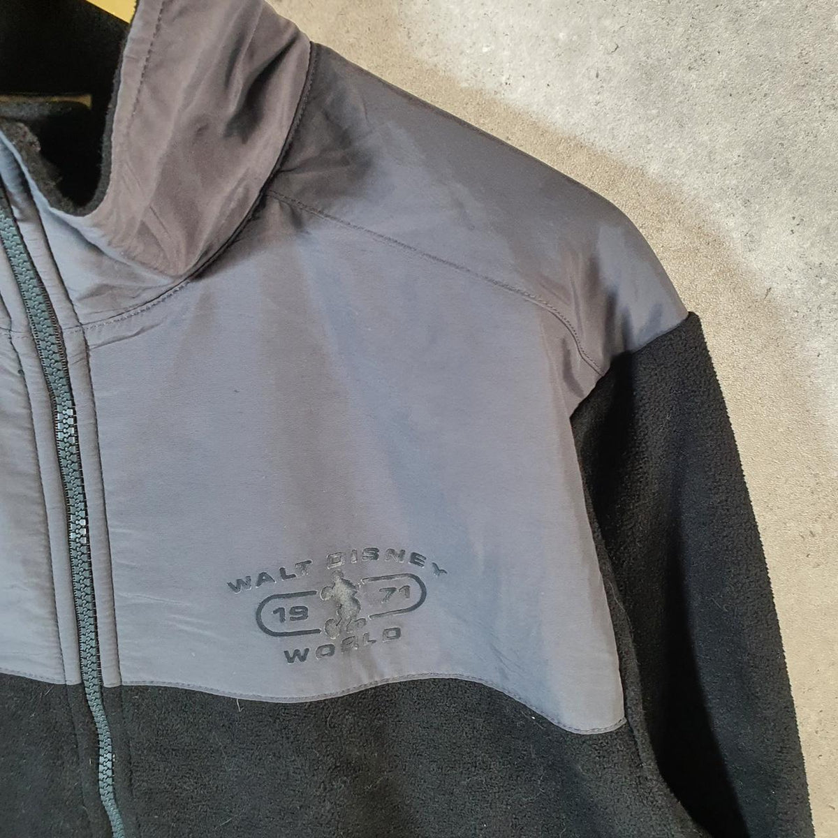 Vintage Disney Mickey Mouse Full Zip Fleece Sweatshirt Mens Medium Black Logo Winter